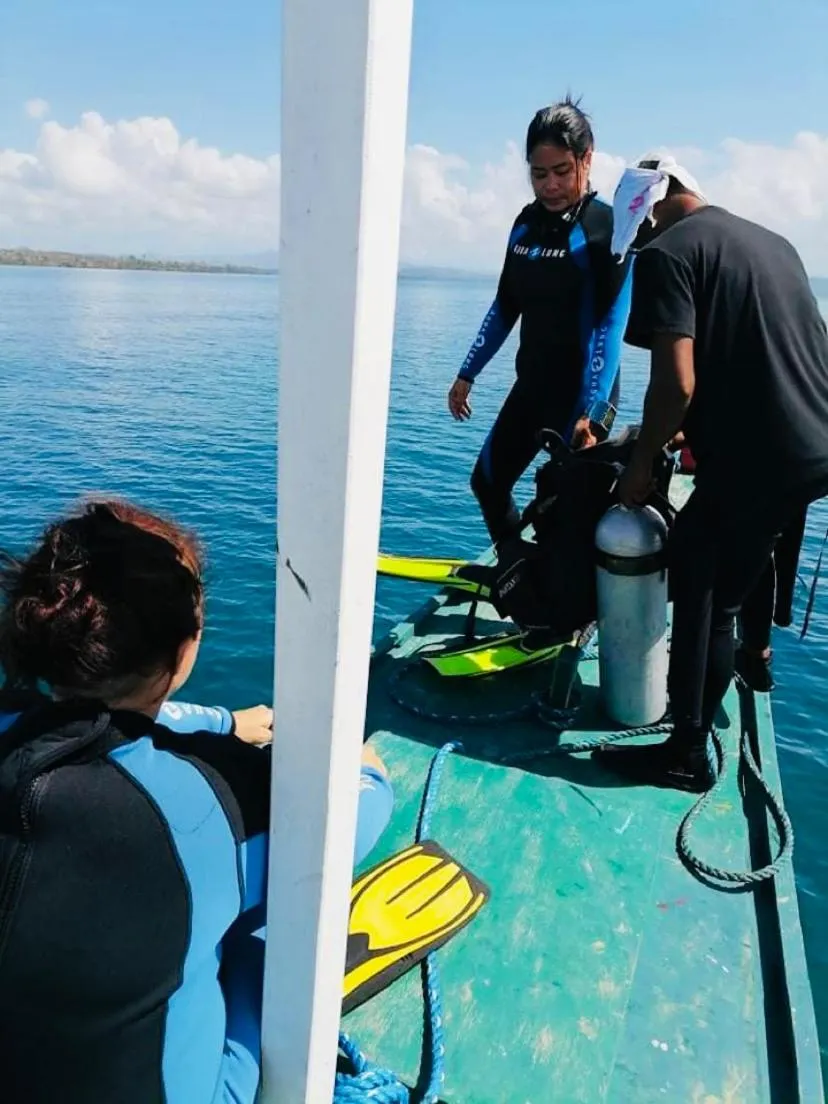 Diving in Mecaja Beach House