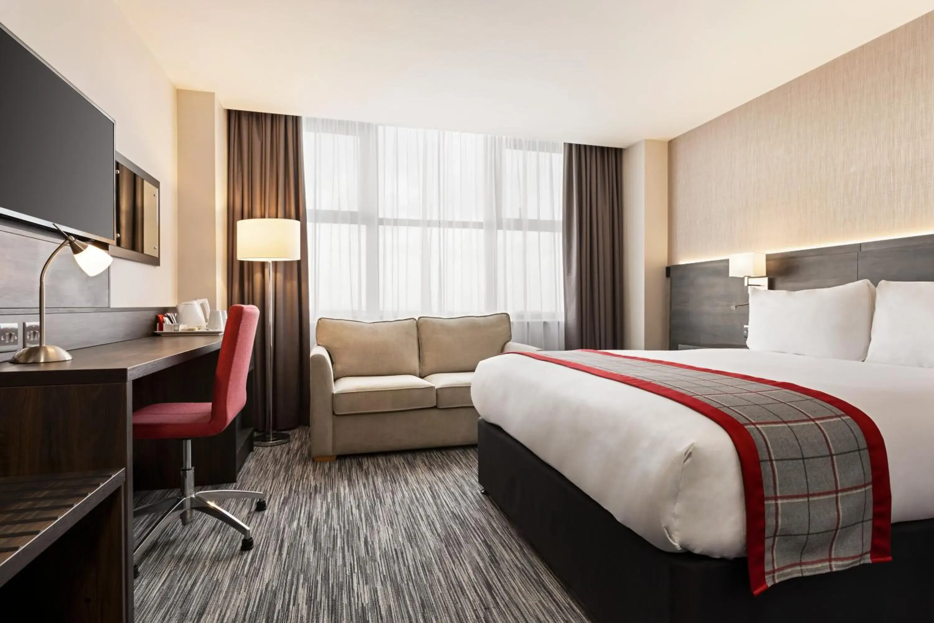 Family Room in Ramada East Kilbride Family Room in Ramada East Kilbride