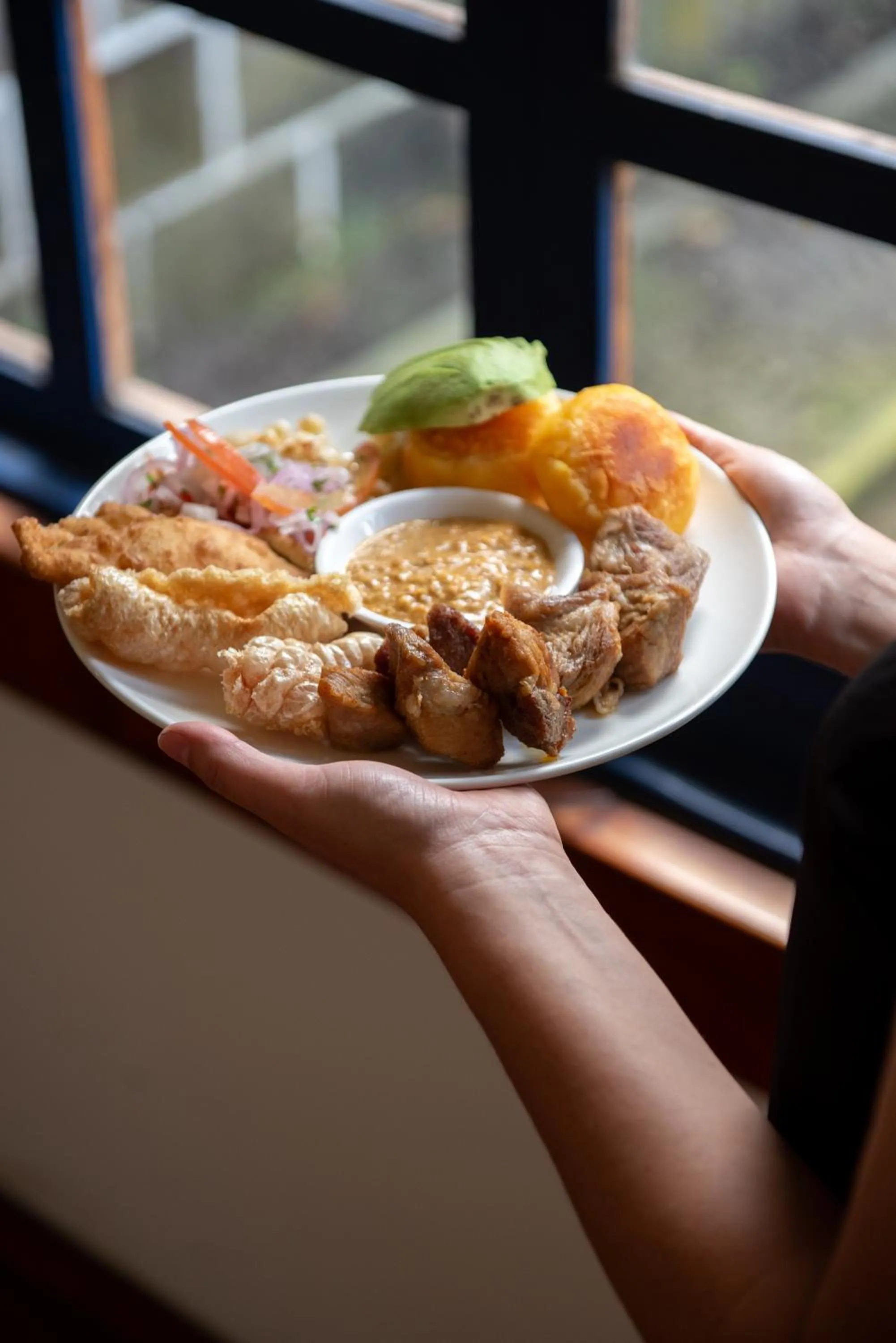 Restaurant/places to eat in Hacienda La Cienega