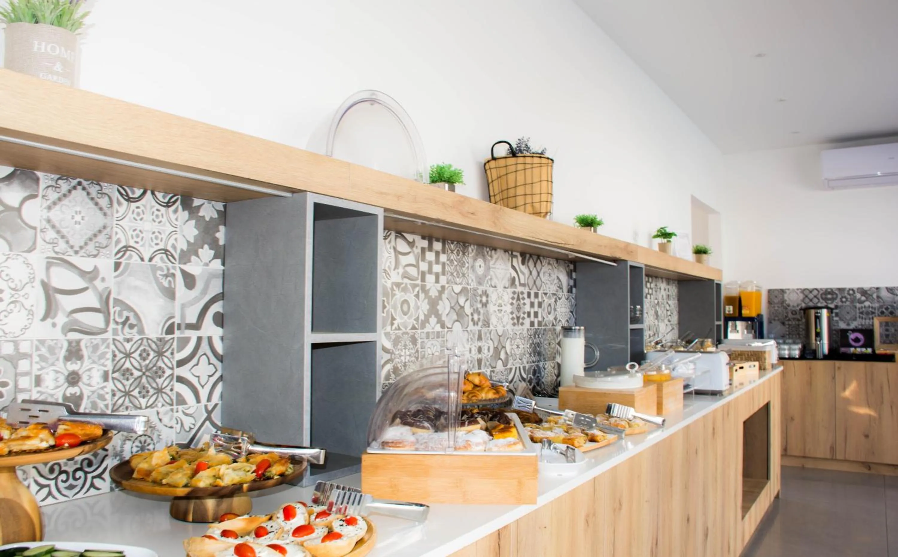 Breakfast, Food in Casa Blu Boutique Hotel "by Checkin" Adults Only