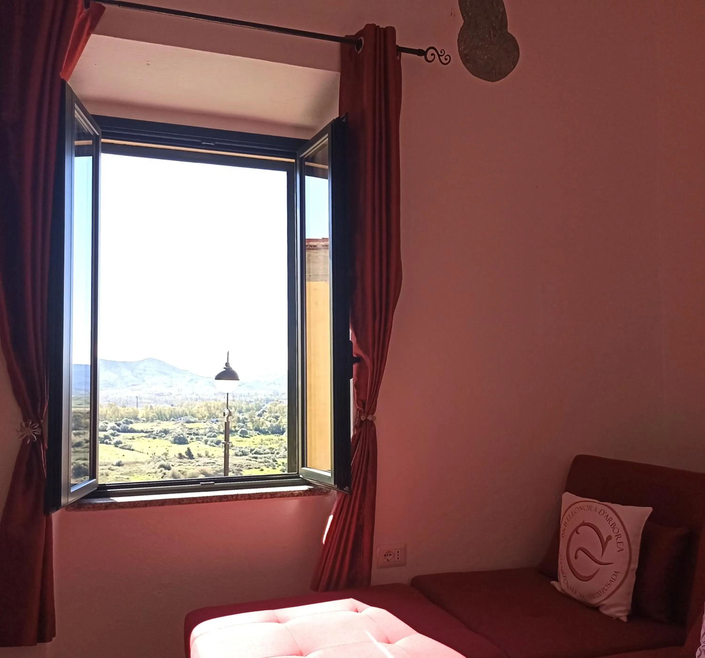 Bedroom, Bed in B&B Eleonora D'Arborea, Centro Storico