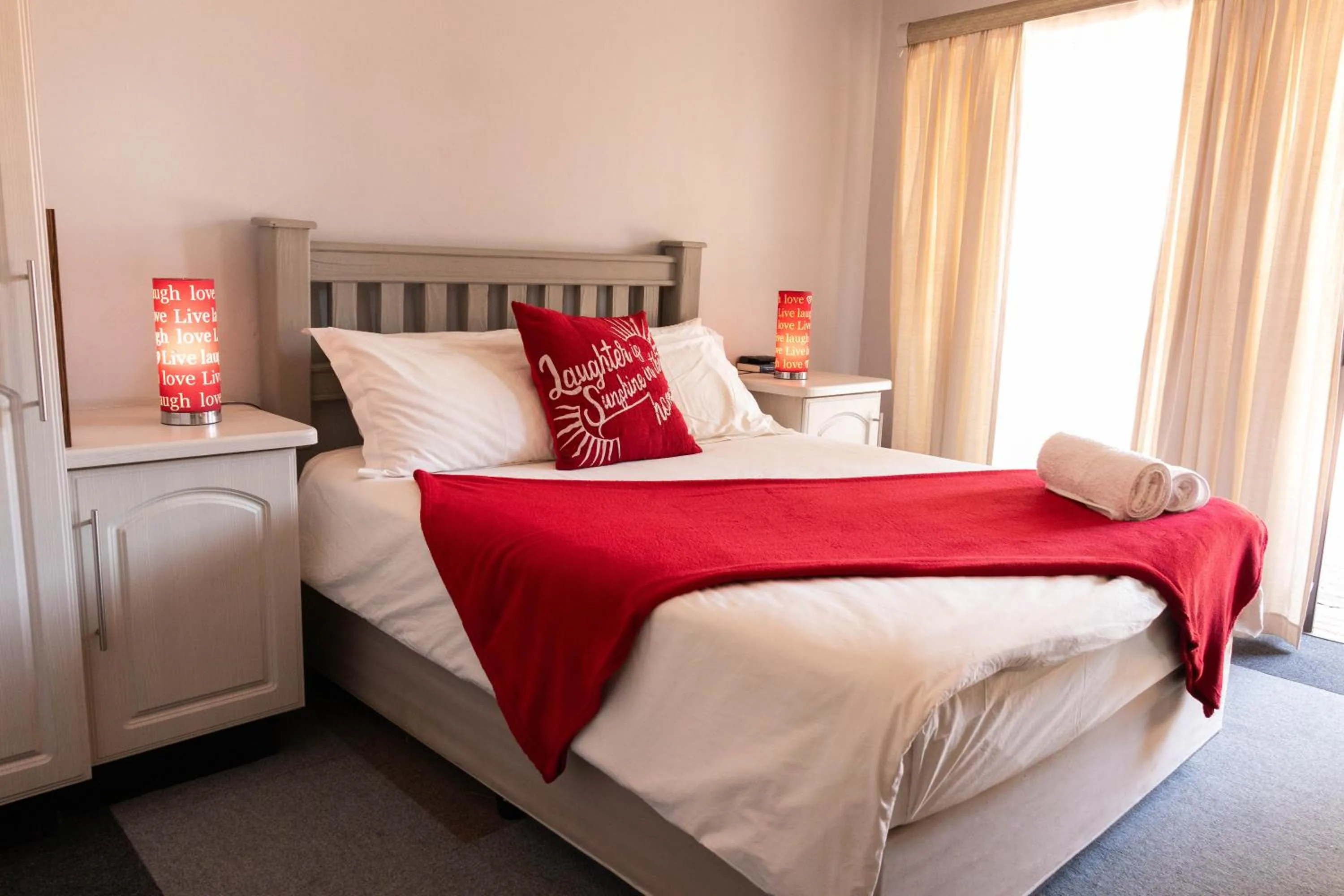 Bed in Gorgeous Gecko Guesthouse