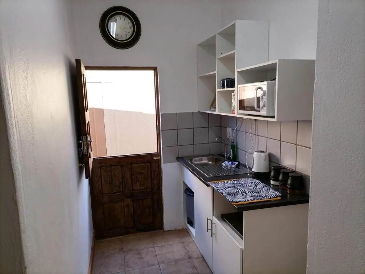 Kitchen or kitchenette in Gorgeous Gecko Guesthouse