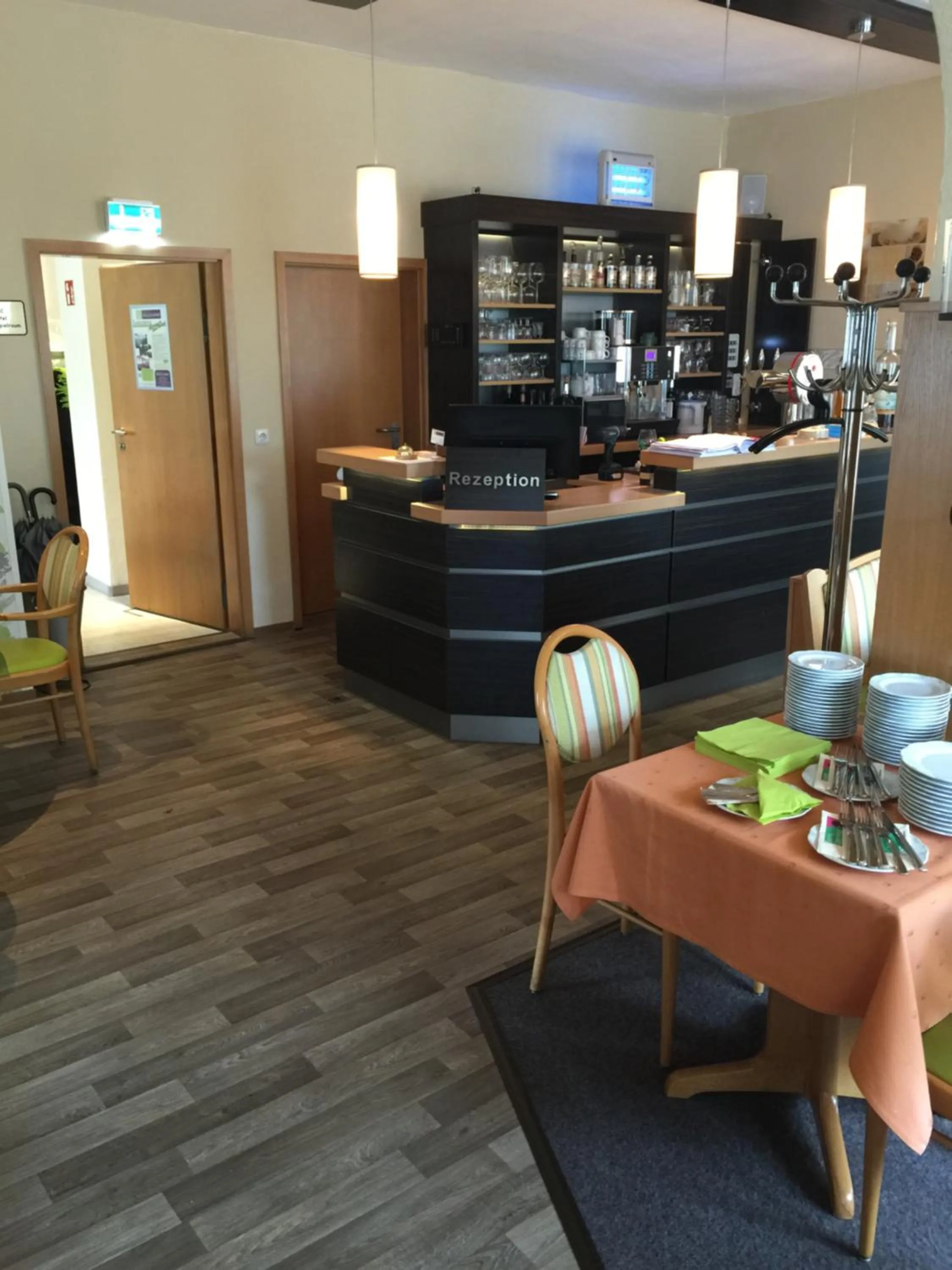 Restaurant/places to eat in Neumanns Waldschänke