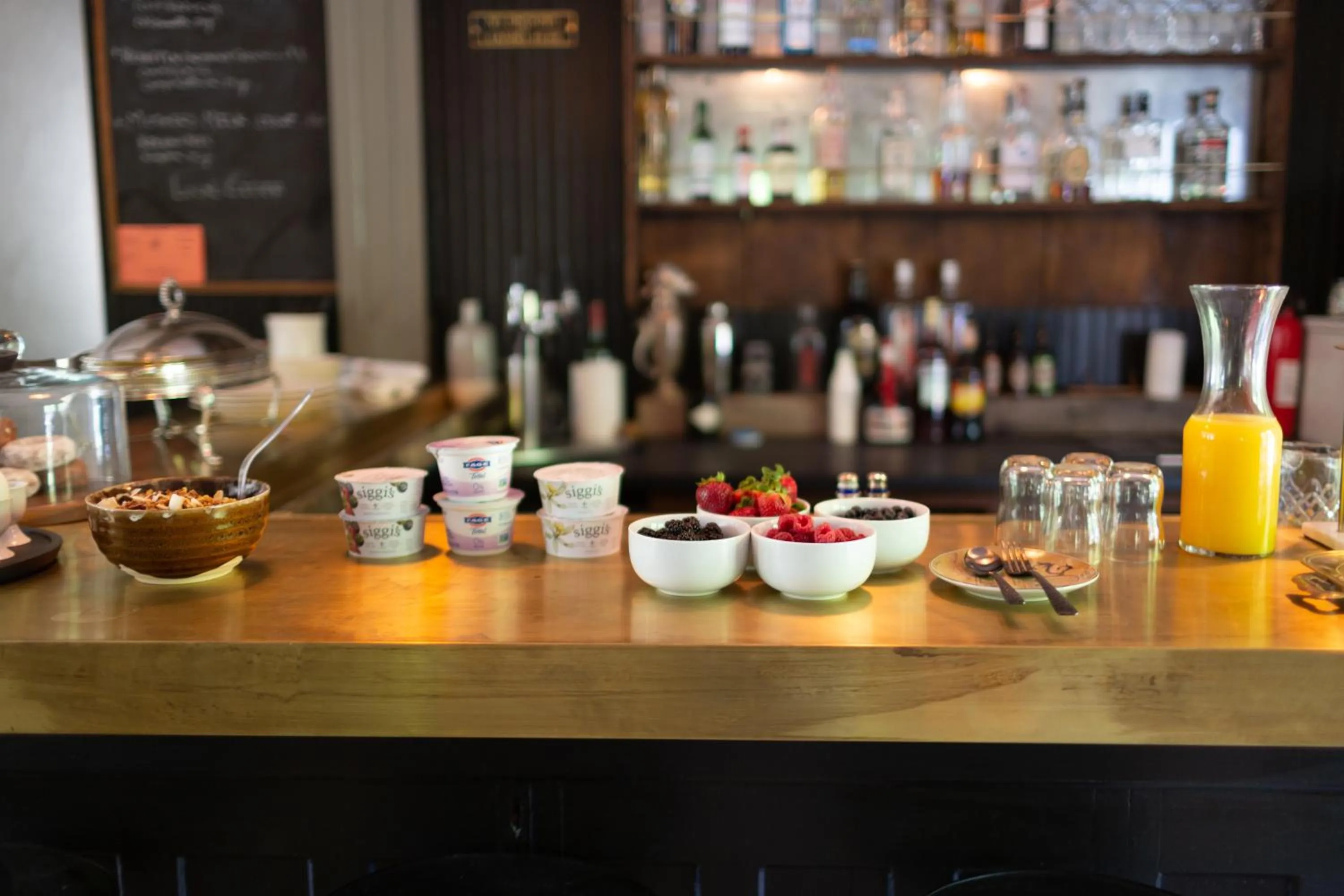 Continental breakfast in Stonehill's Farmhouse