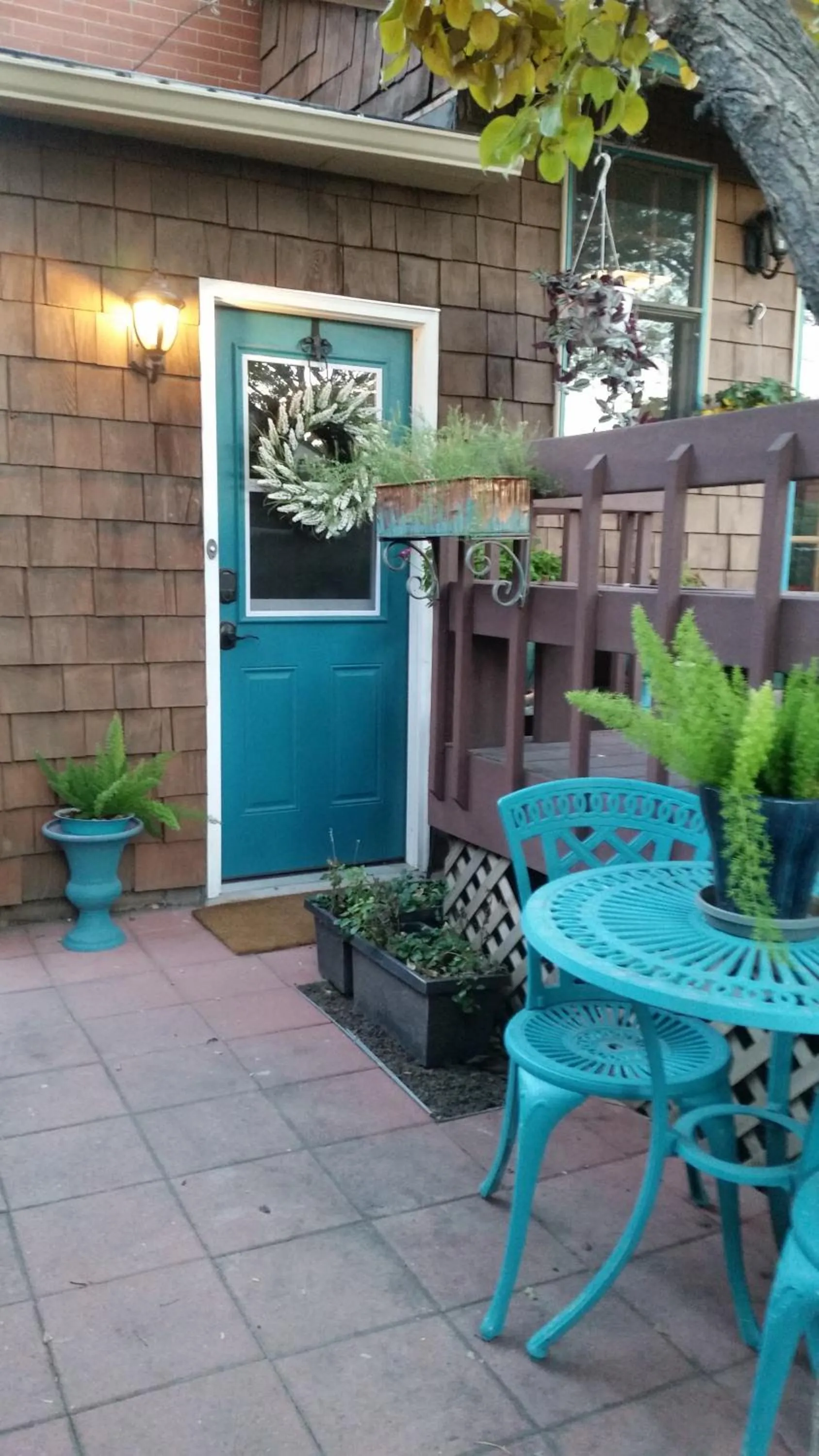 Patio in 4047 Wyandot Street