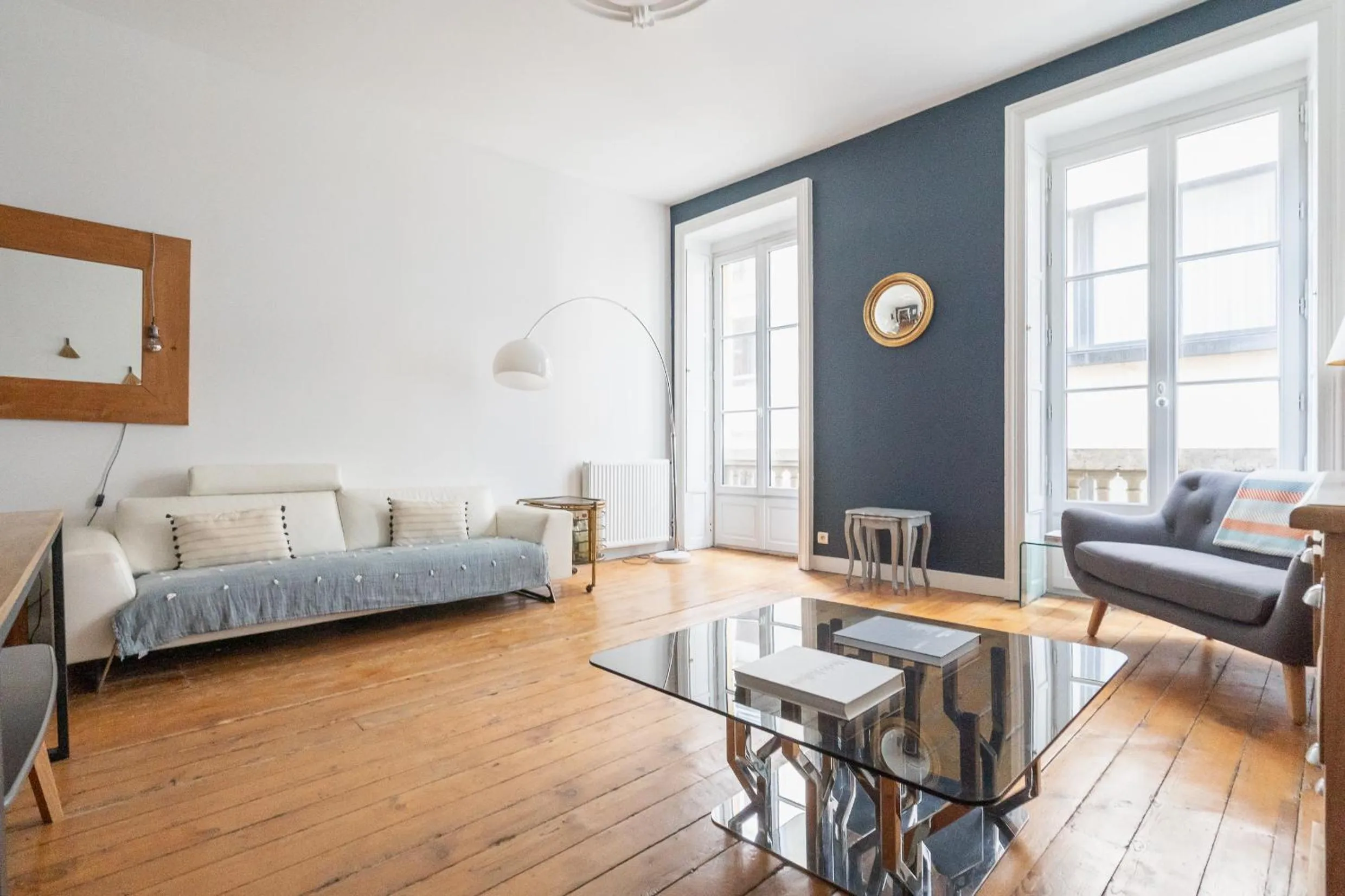 Living room in B&B L'Escapade Bordelaise