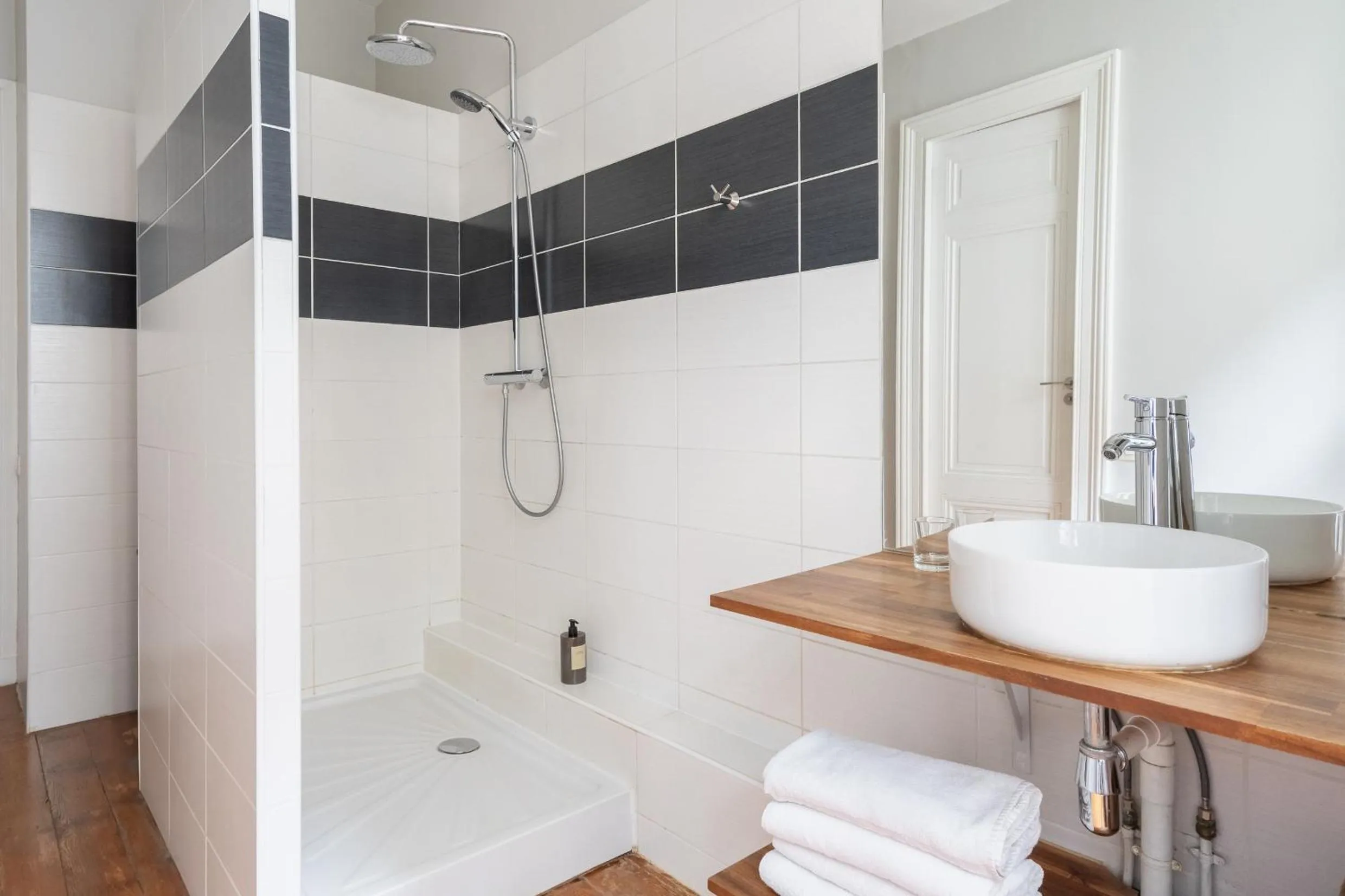 Bathroom in B&B L'Escapade Bordelaise