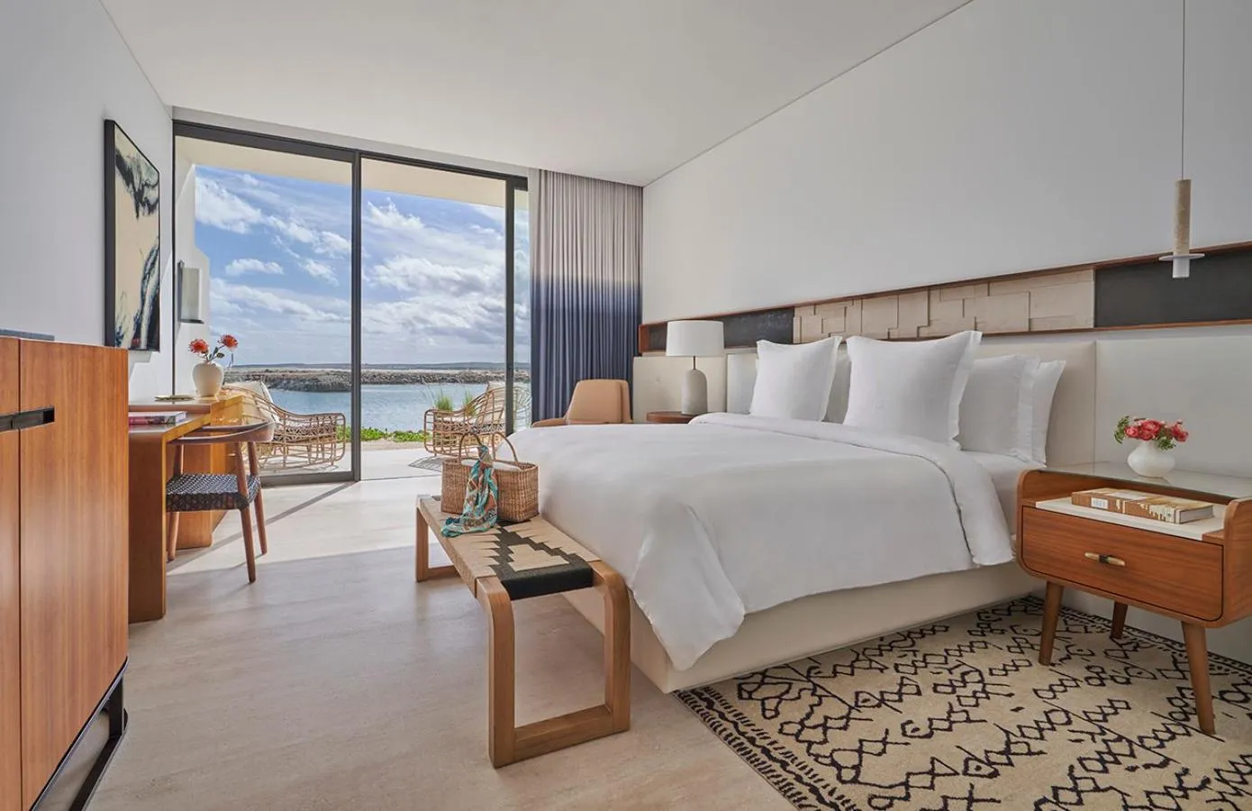 Bedroom, Bed in Four Seasons Resort Los Cabos