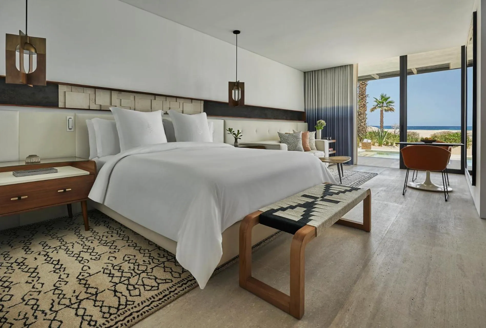 Bed in Four Seasons Resort Los Cabos