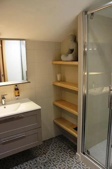 Pivoine et Cerise HOLDING FIVE