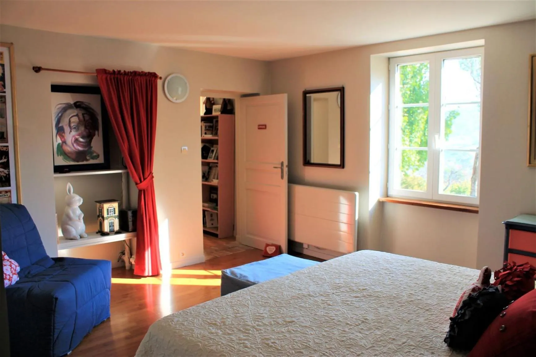 Pivoine et Cerise HOLDING FIVE