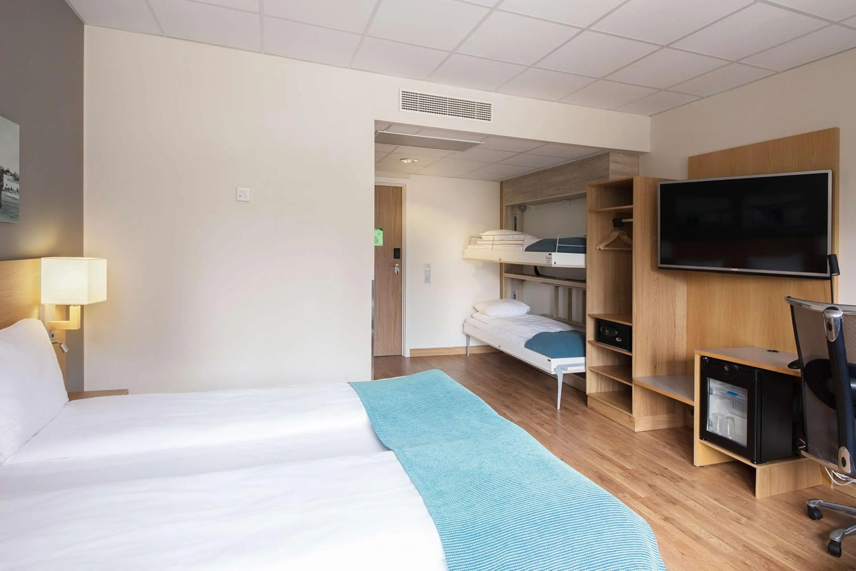 Bedroom, Bed in Scandic Asker