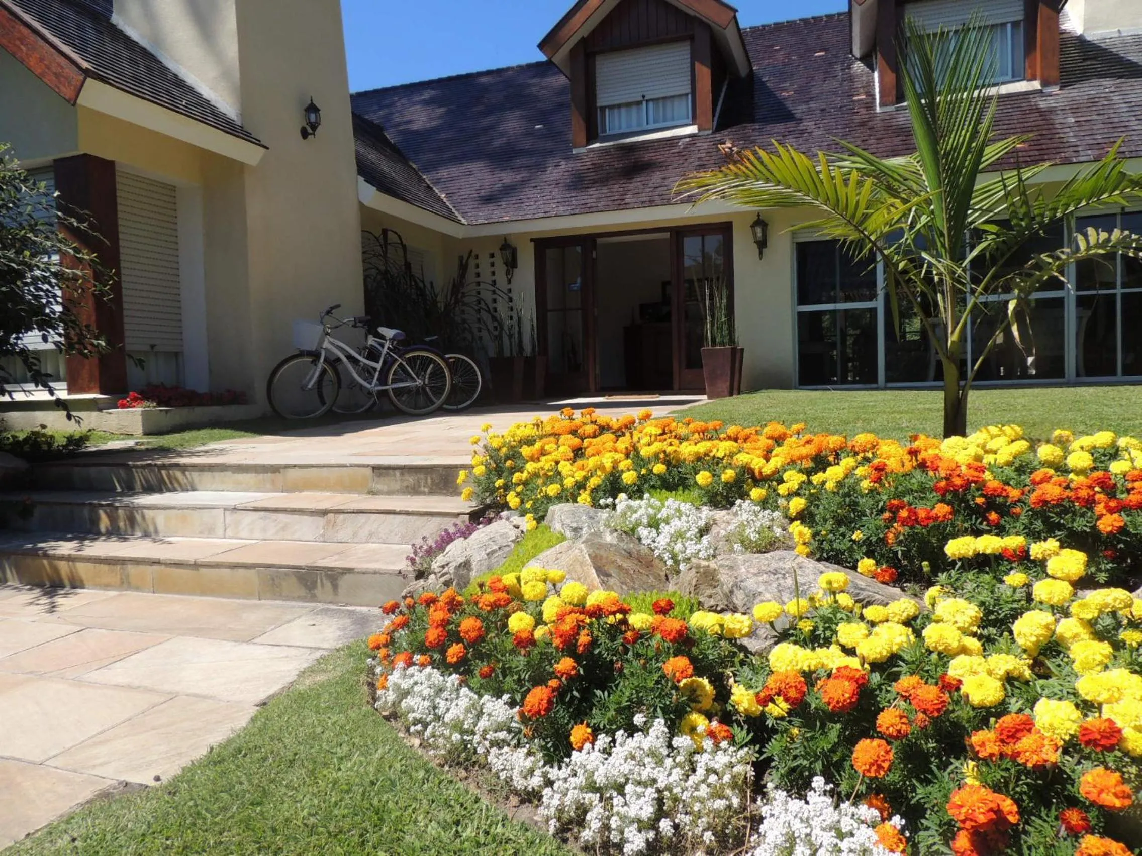 Facade/entrance in Petit Chateau Hotel Boutique