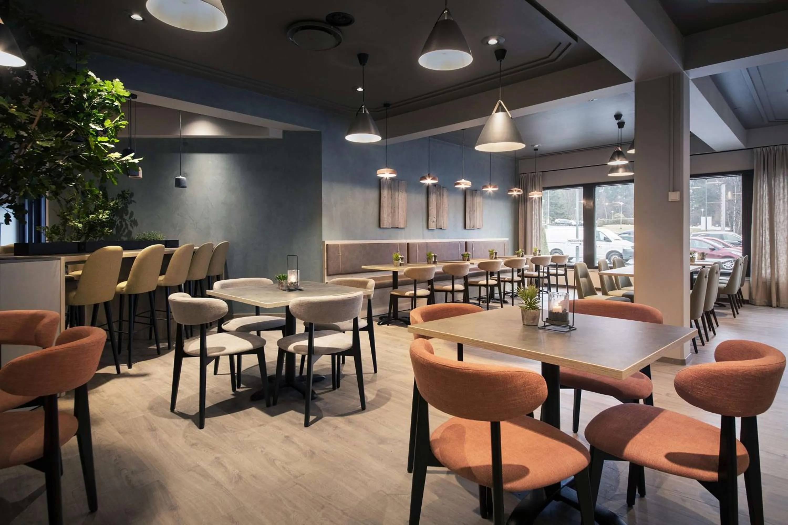 Restaurant/places to eat in Scandic Kokstad