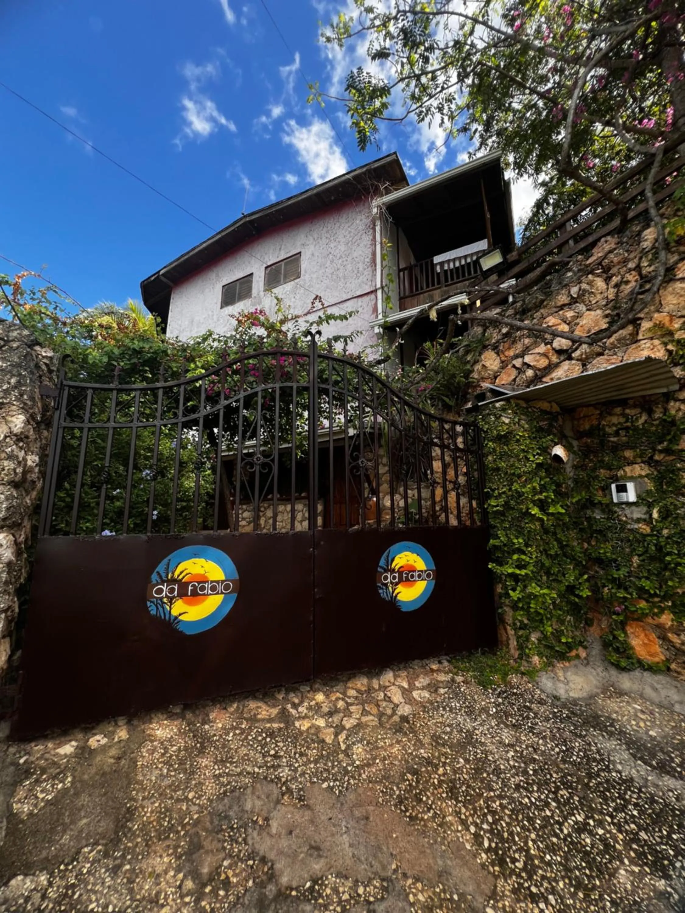 Facade/entrance in Da Fabio