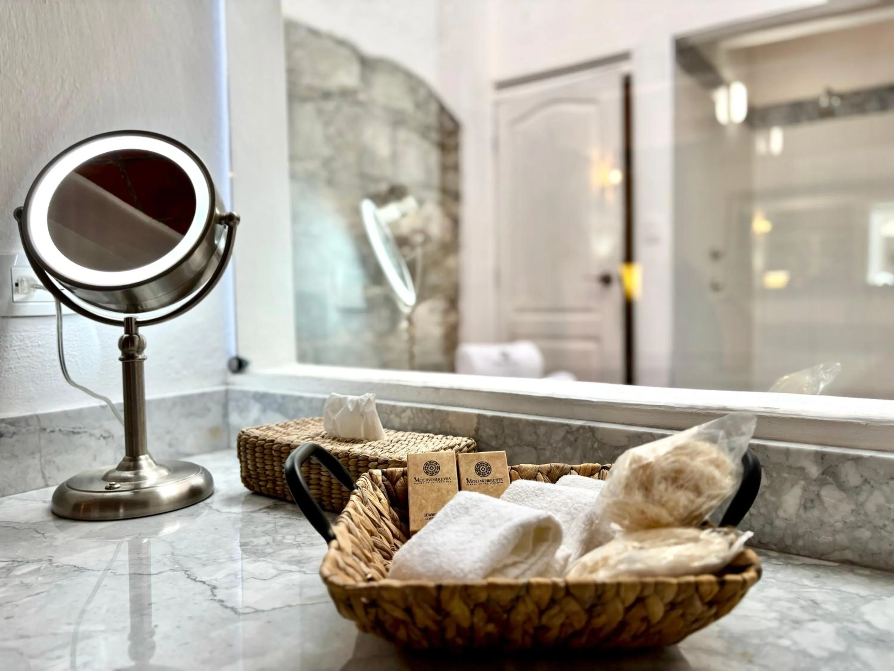 Bathroom in Molino de los Reyes