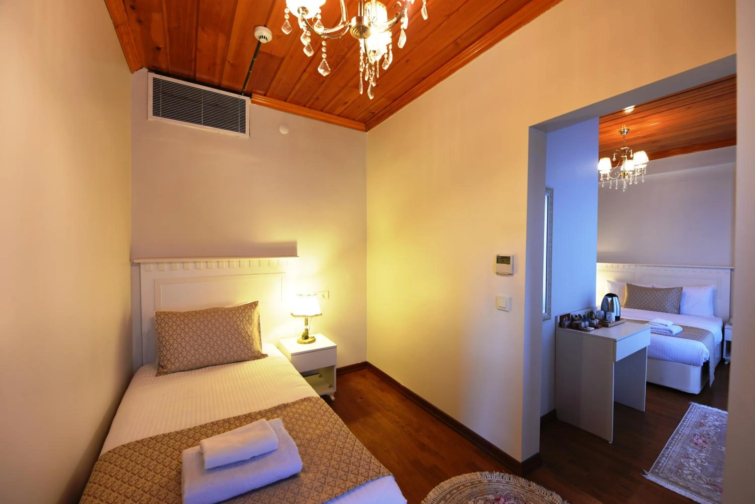 Bedroom, Bed in Elyka Hotel