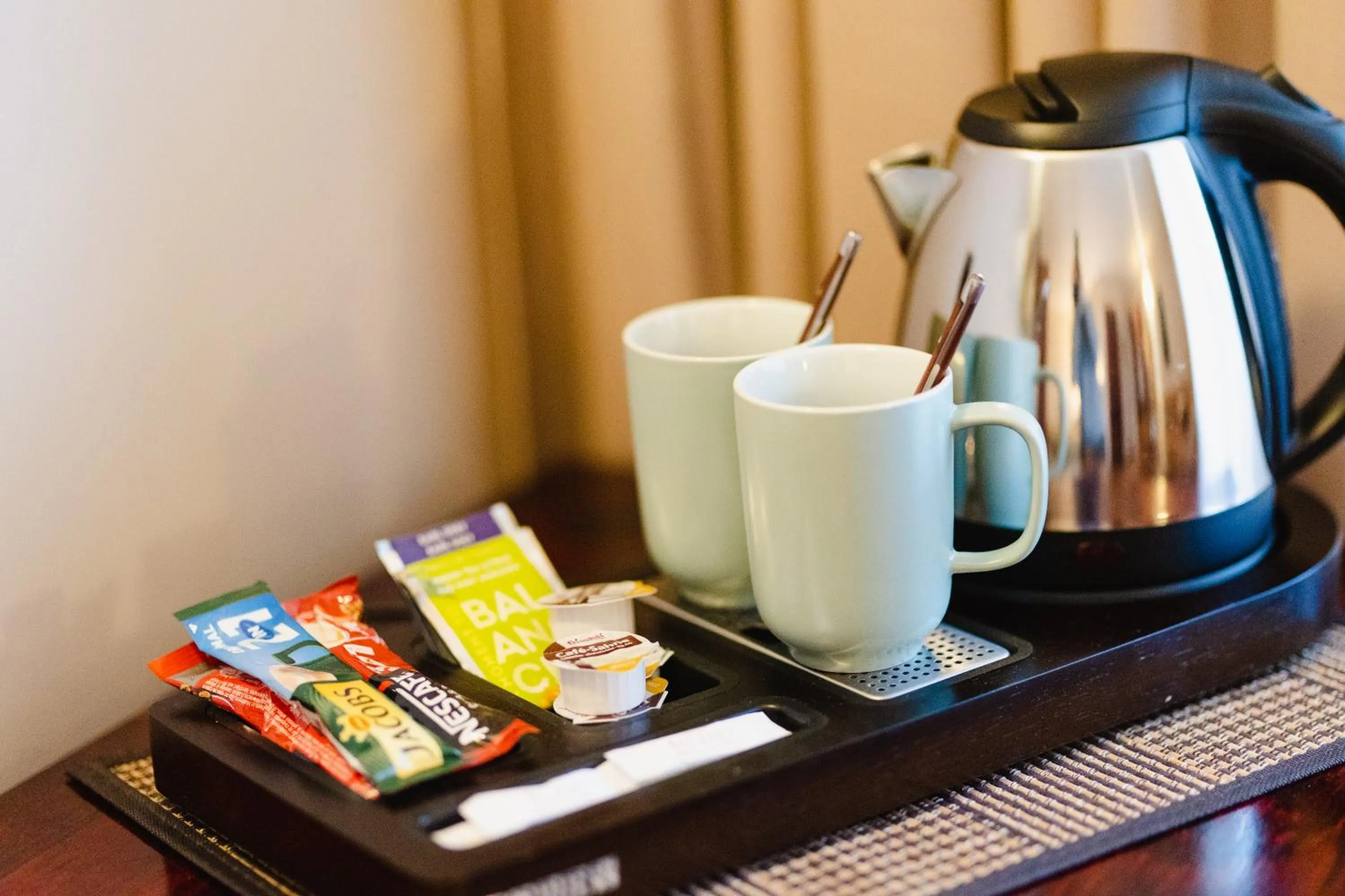 Coffee/tea facilities in Hotel Legend