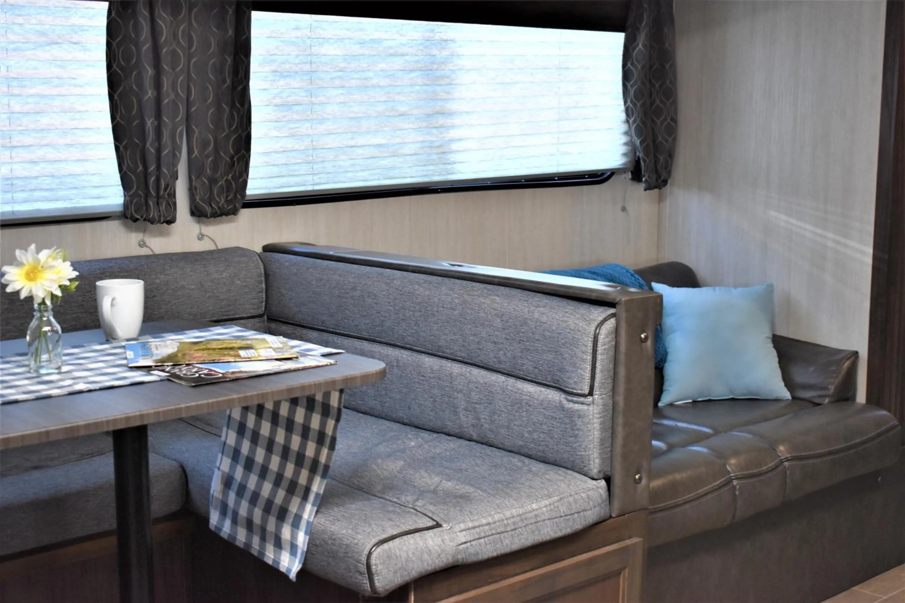 Living room in Grand Canyon RV Glamping