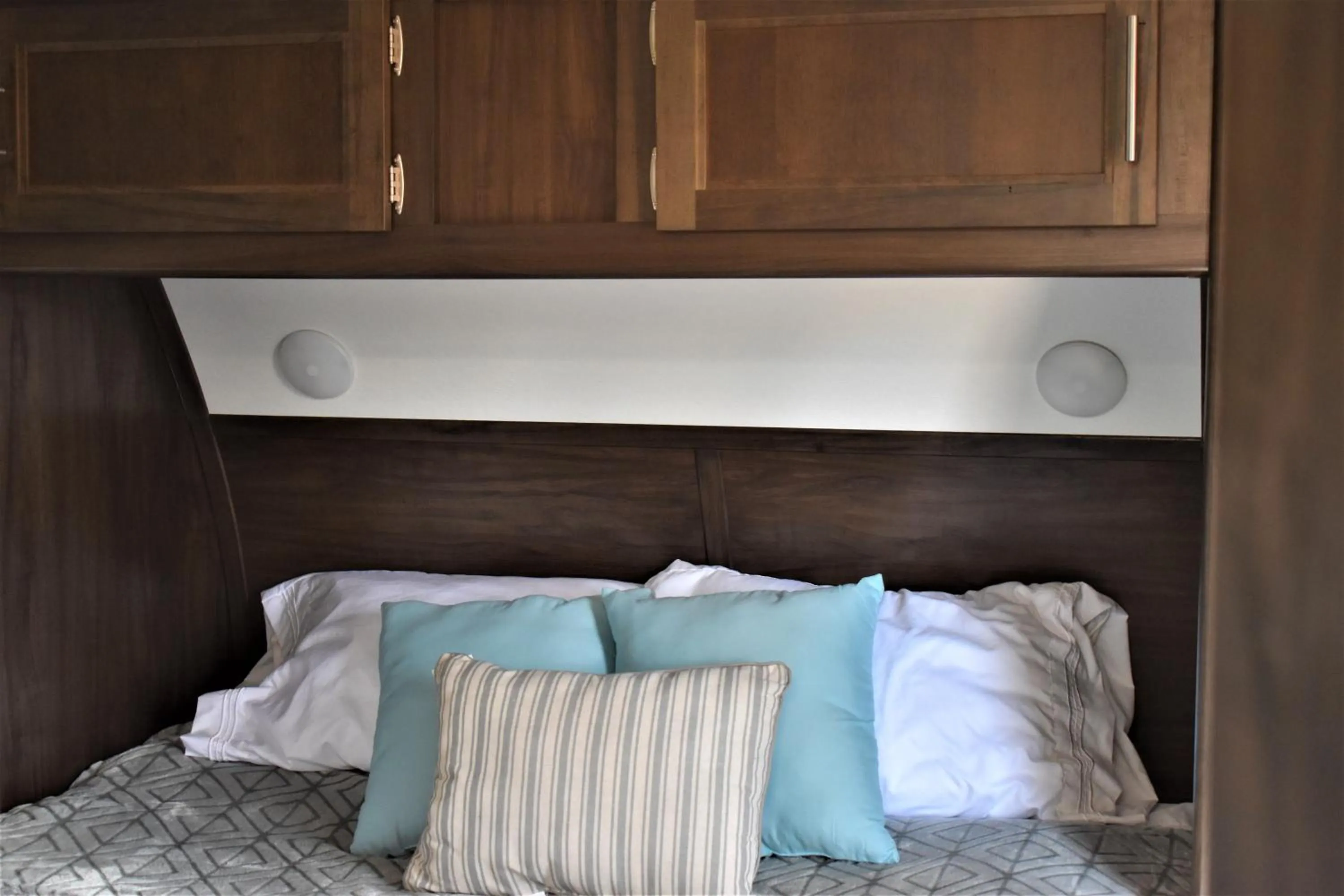 Bedroom, Bed in Grand Canyon RV Glamping
