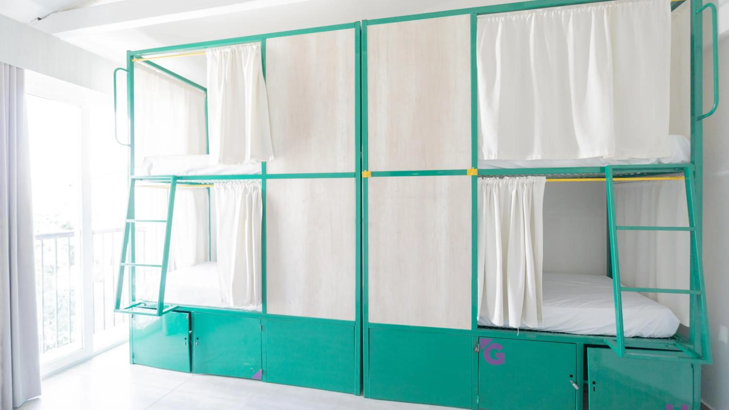 Bedroom, Bed in Viajero Cali Hostel