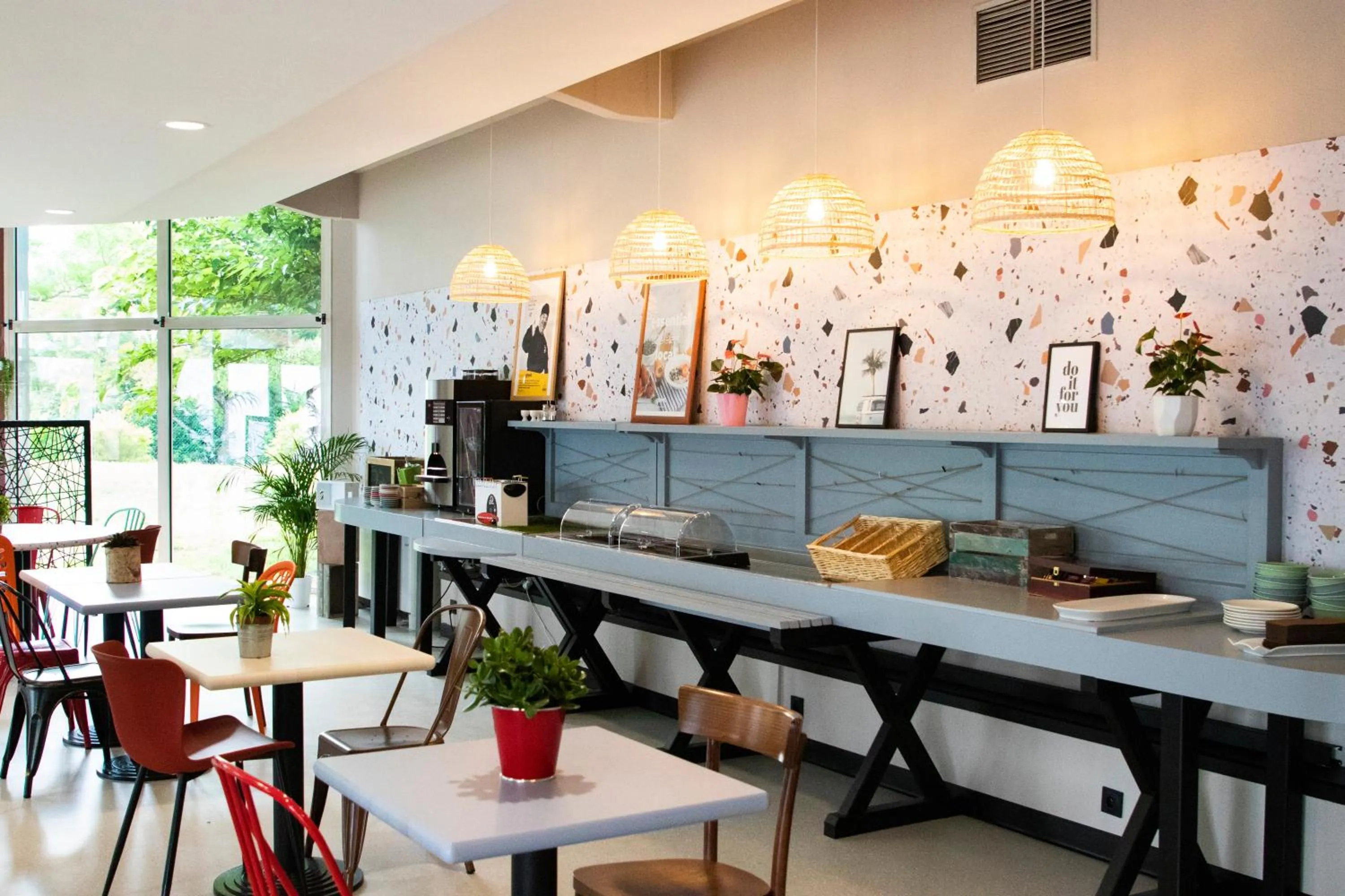 Restaurant/places to eat in Greet Hôtel Castres Saix