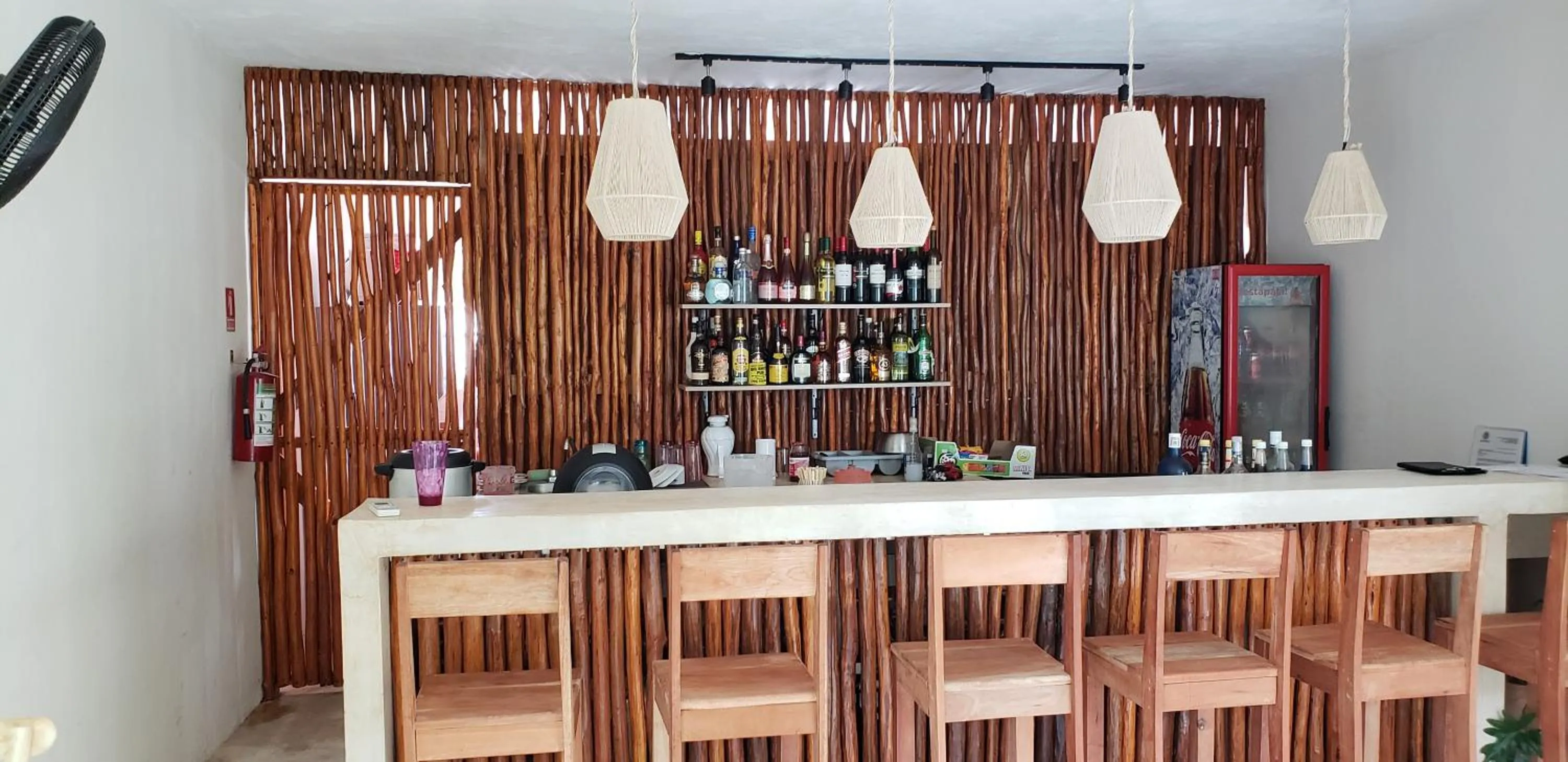 Restaurant/places to eat in Poza Clara Sanctuary