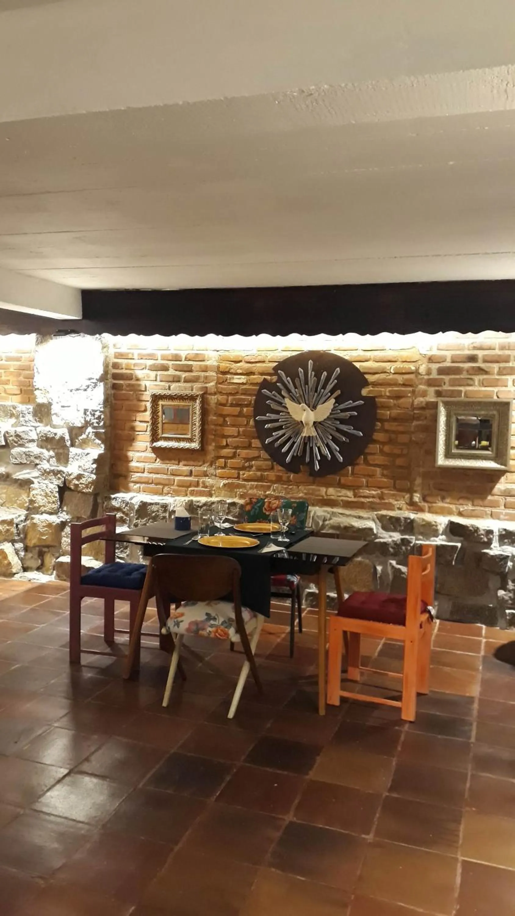 Restaurant/places to eat in Casa no Céu