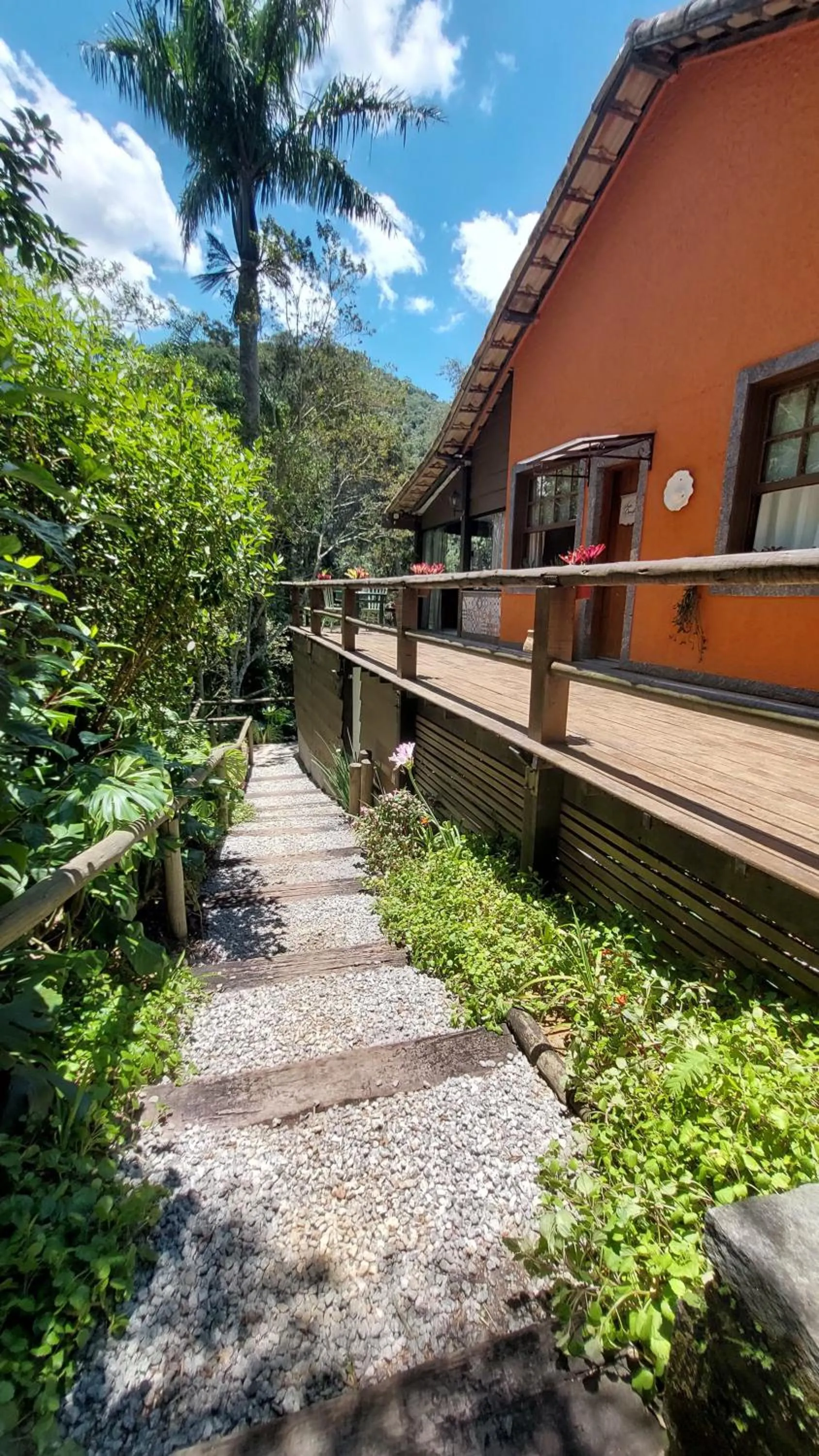 Property building in Casa no Céu