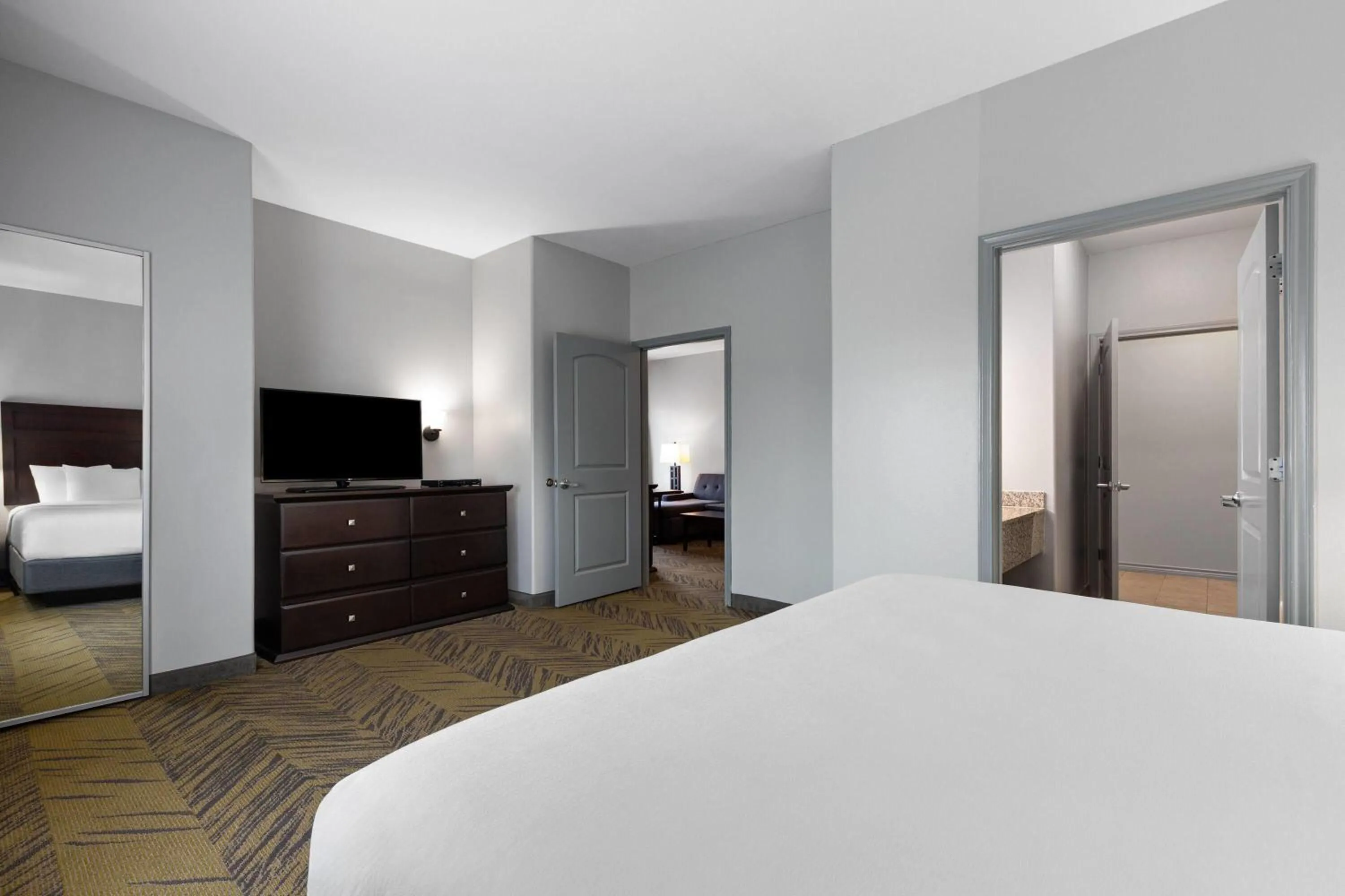 Photo of the whole room, Bed in La Quinta by Wyndham Brookshire West Katy