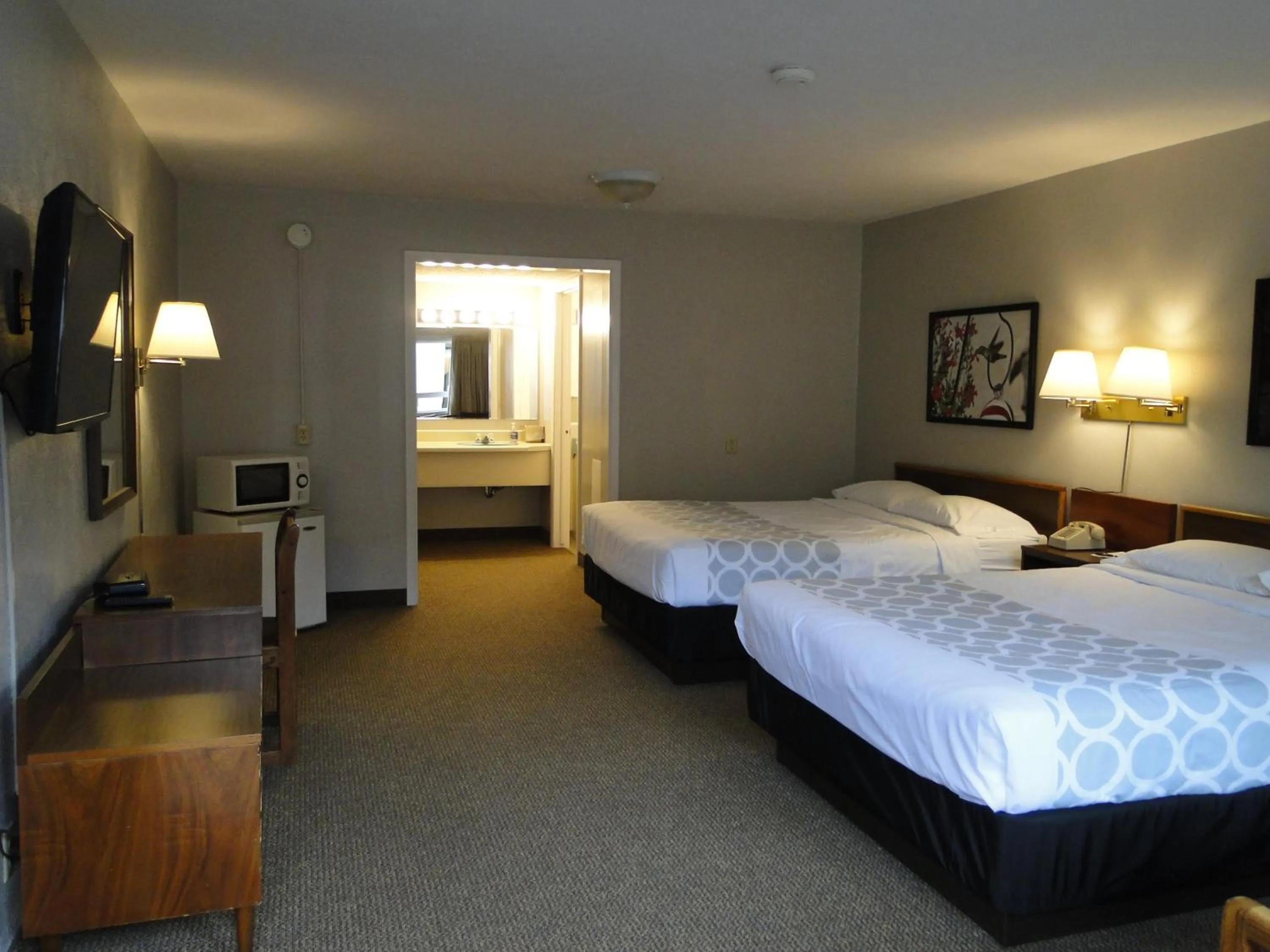 Bed in Konkolville Motel