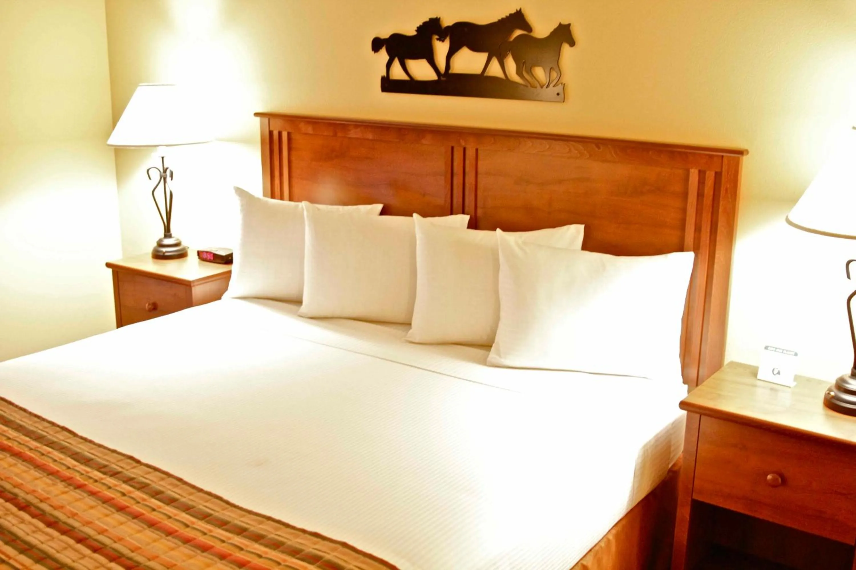 Bed in Arbuckle Lodge Gillette