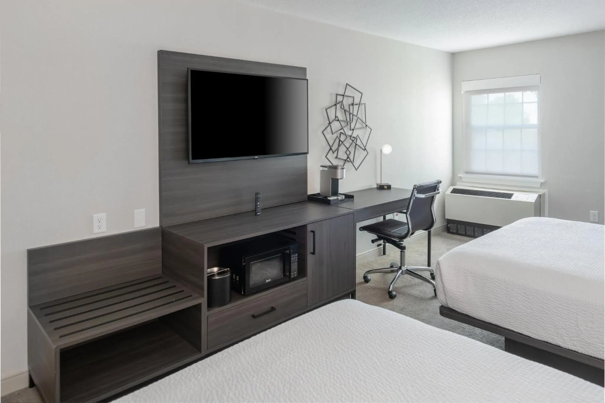 Bedroom, Bed in Holiday Inn Express St. Albans by IHG