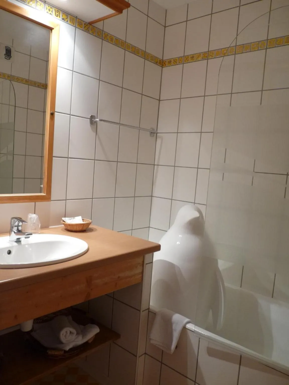 Bathroom in Hôtel Le Riquewihr