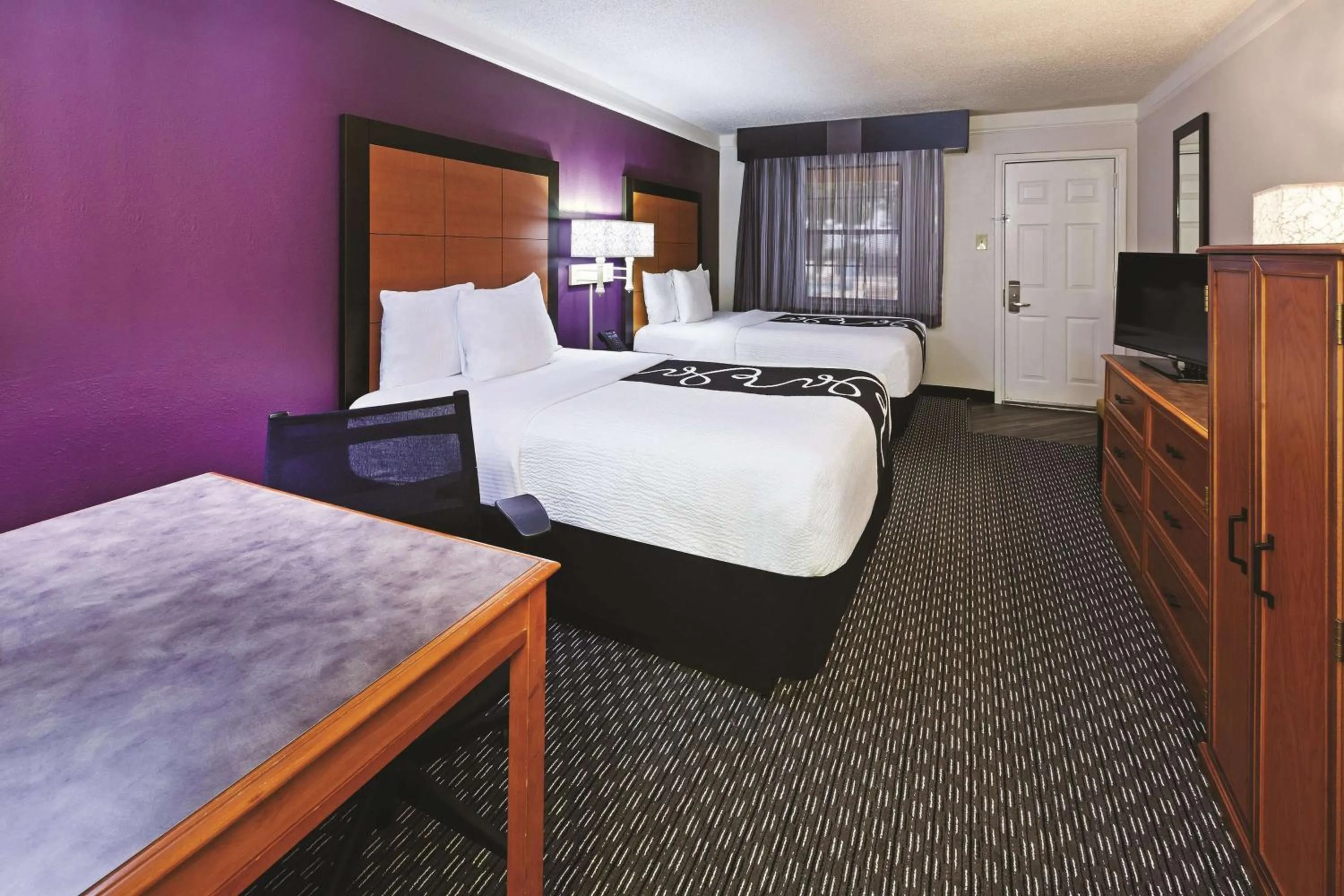 Photo of the whole room, Bed in La Quinta Inn by Wyndham and Conference Center San Angelo