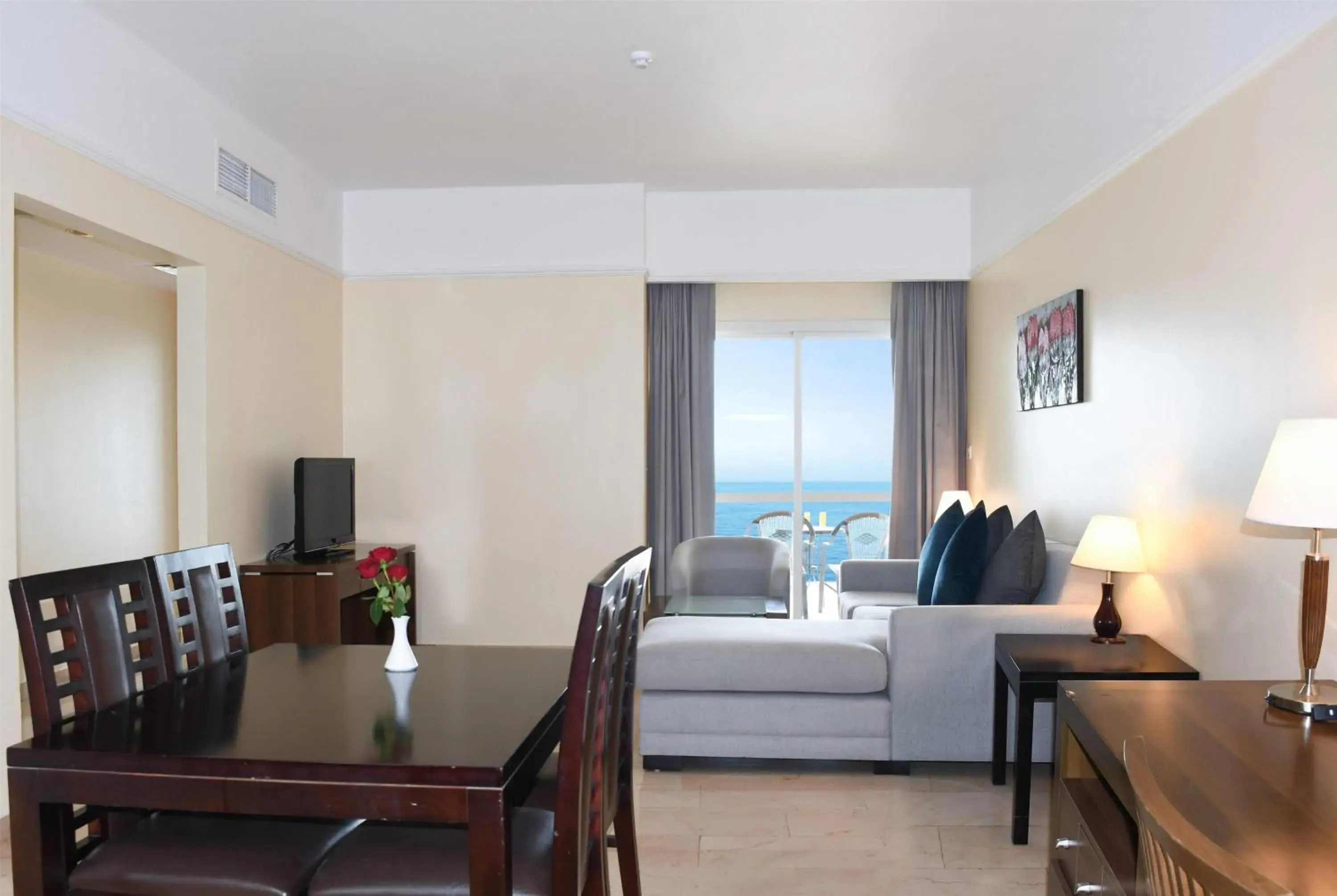 One Bedroom Suite with Sea View Non Smoking in Ramada by Wyndham Beach Hotel Ajman One Bedroom Suite with Sea View Non Smoking in Ramada by Wyndham Beach Hotel Ajman