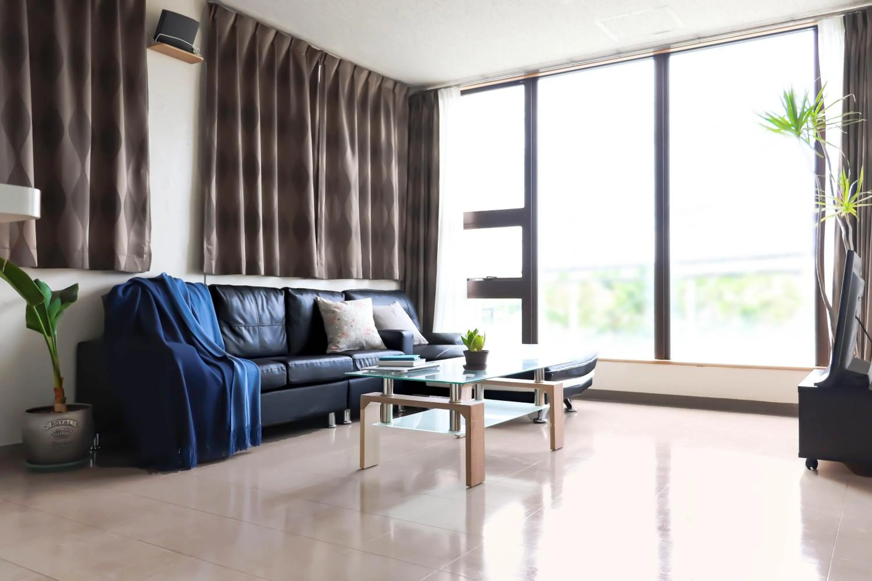 Living room in Condominium Hotel Mihama Upi