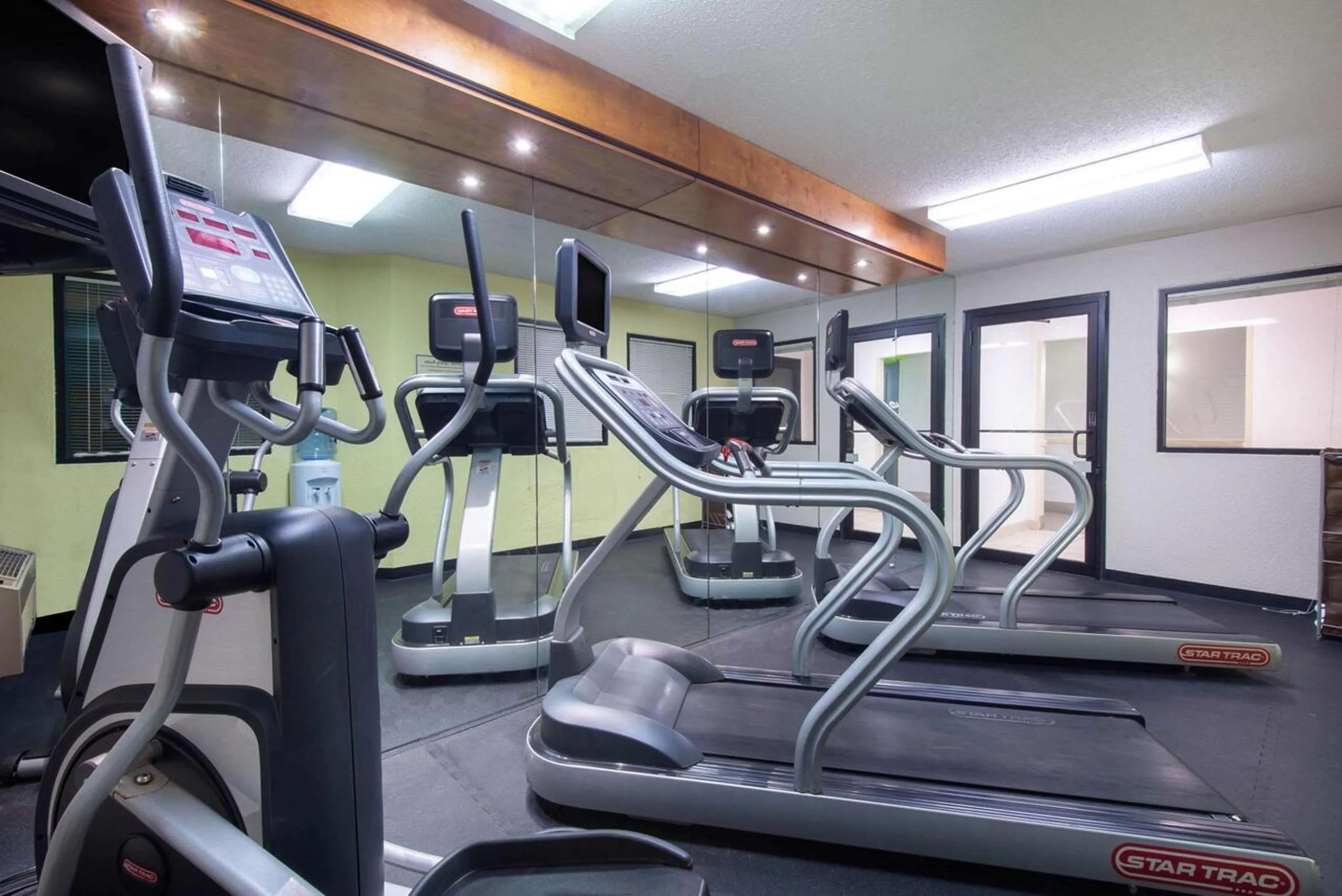 Fitness centre/facilities in La Quinta by Wyndham Erie