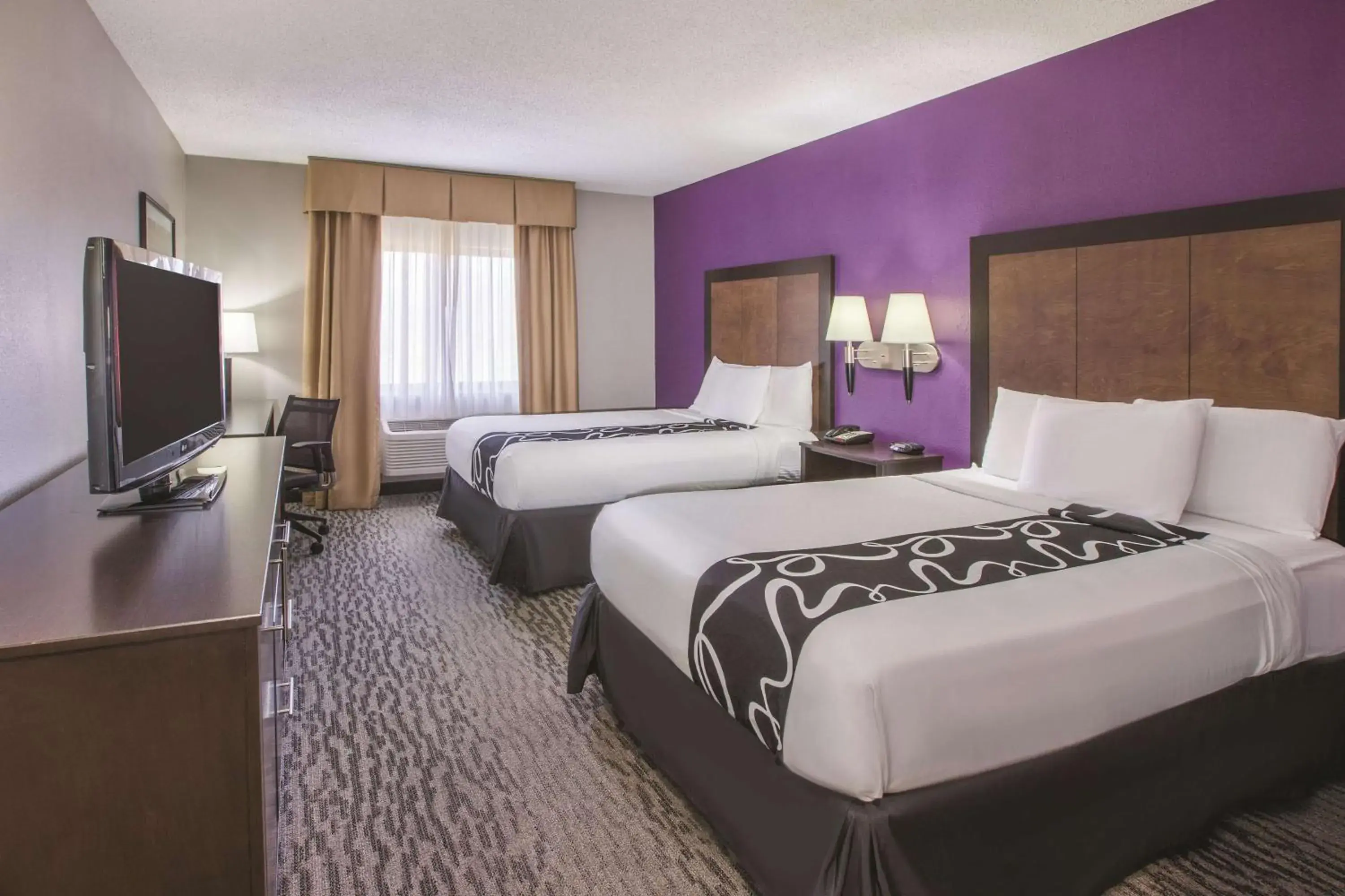 Double Room with Two Double Beds - Non-Smoking in La Quinta by Wyndham Erie Double Room with Two Double Beds - Non-Smoking in La Quinta by Wyndham Erie