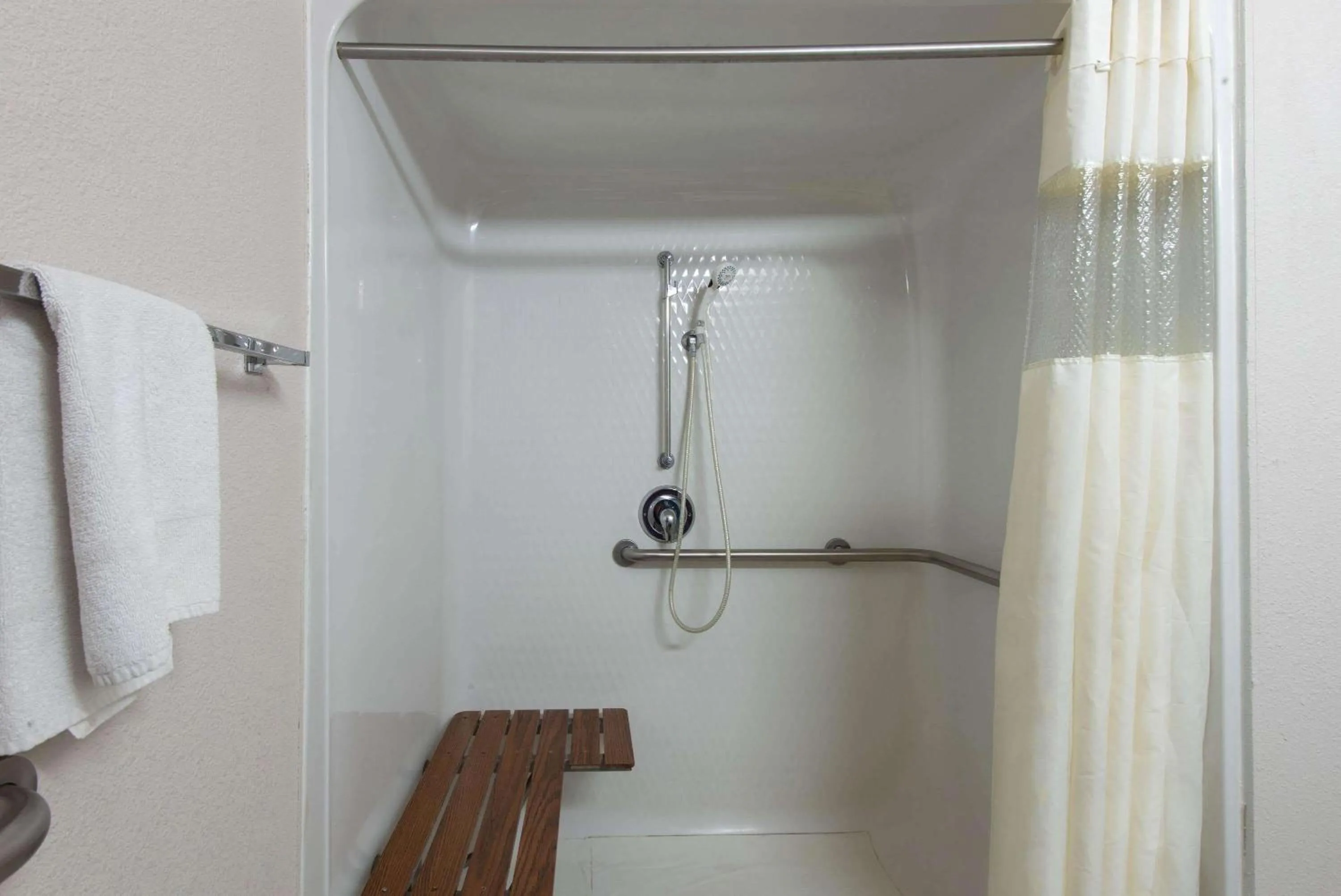 Shower in La Quinta by Wyndham Erie