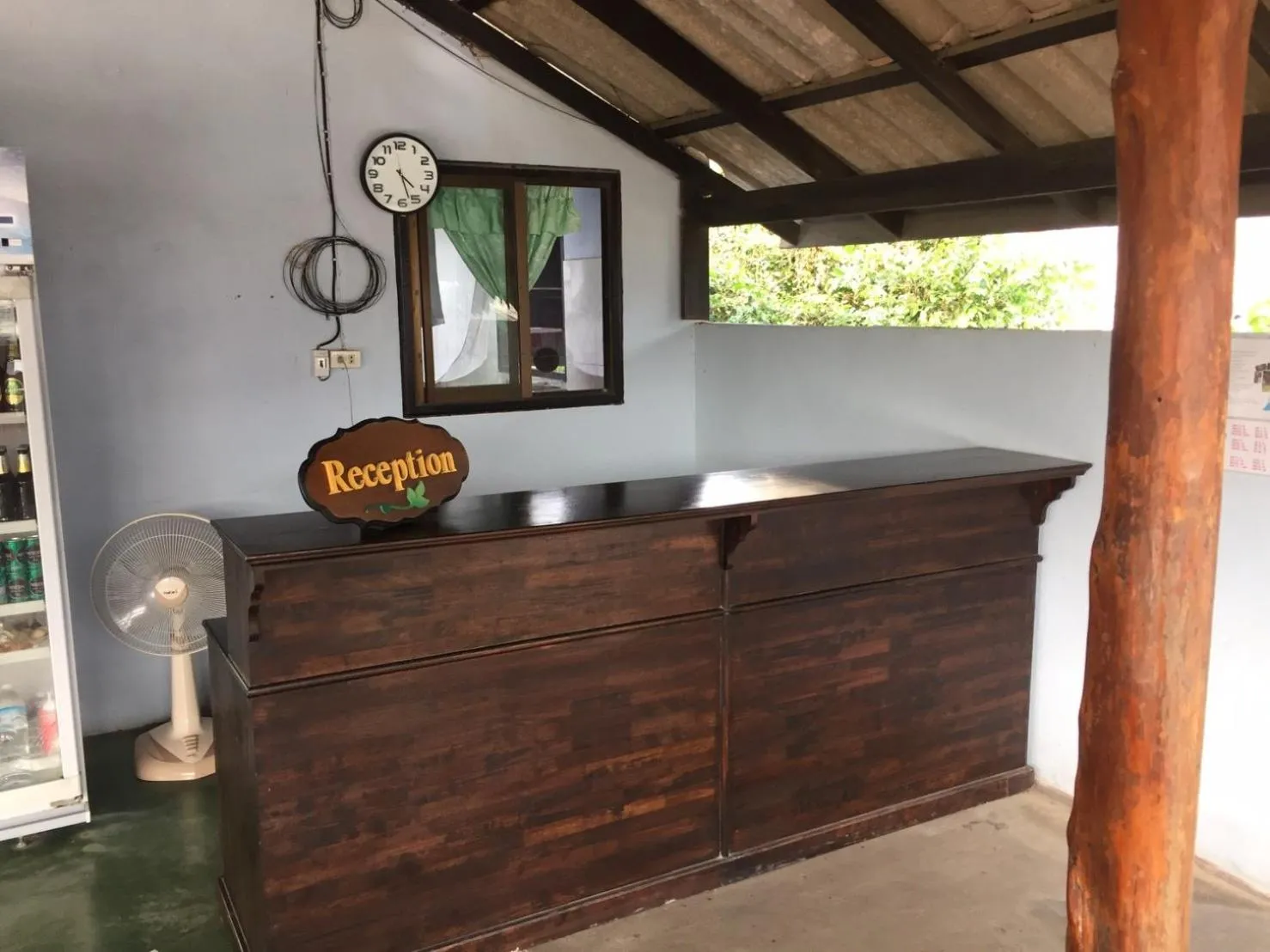 Lobby or reception in Phupha Bungalow Haad Rin