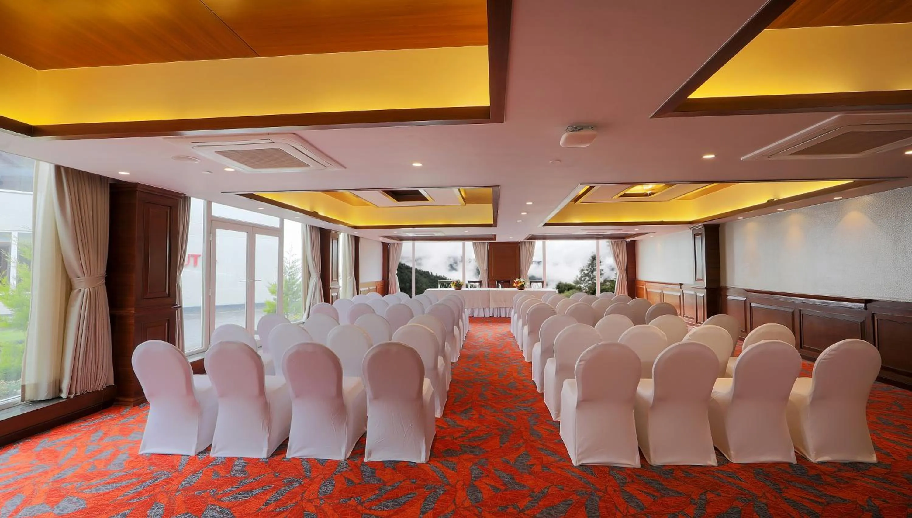 Banquet/Function facilities in Welcomhotel by ITC Hotels, Shimla