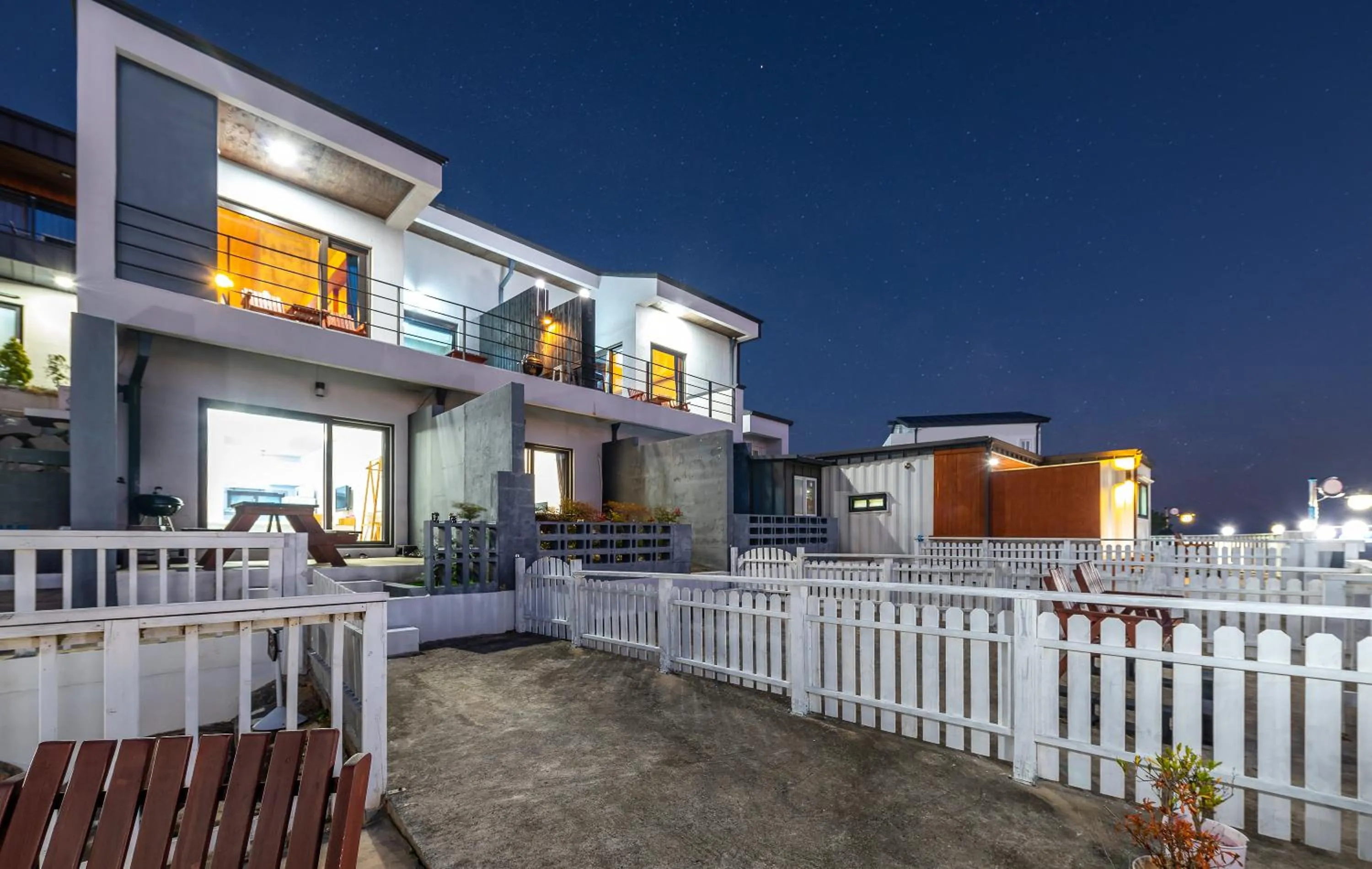 Property building in Namhae Whale's Dream