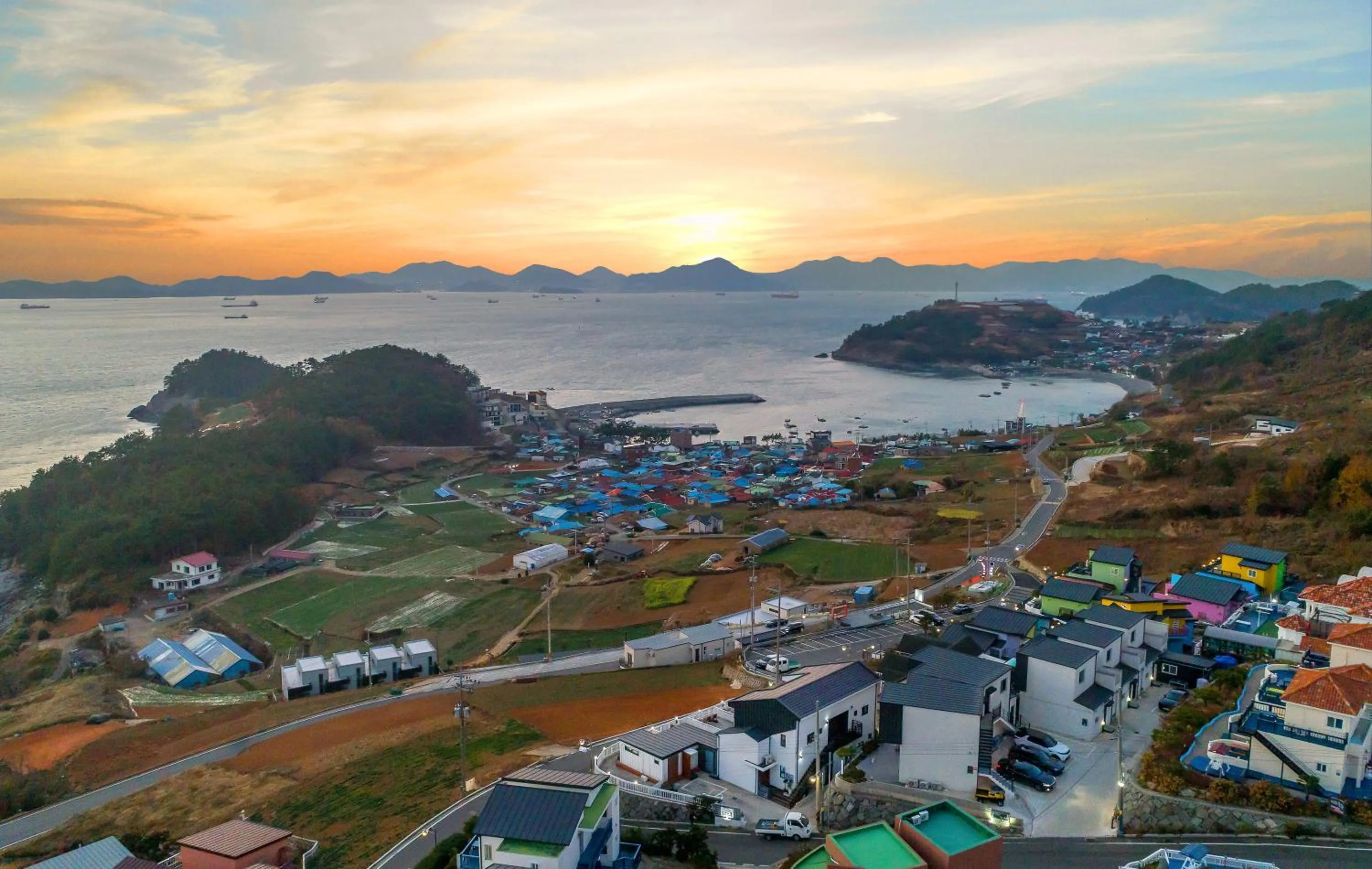 Bird's eye view in Namhae Whale's Dream