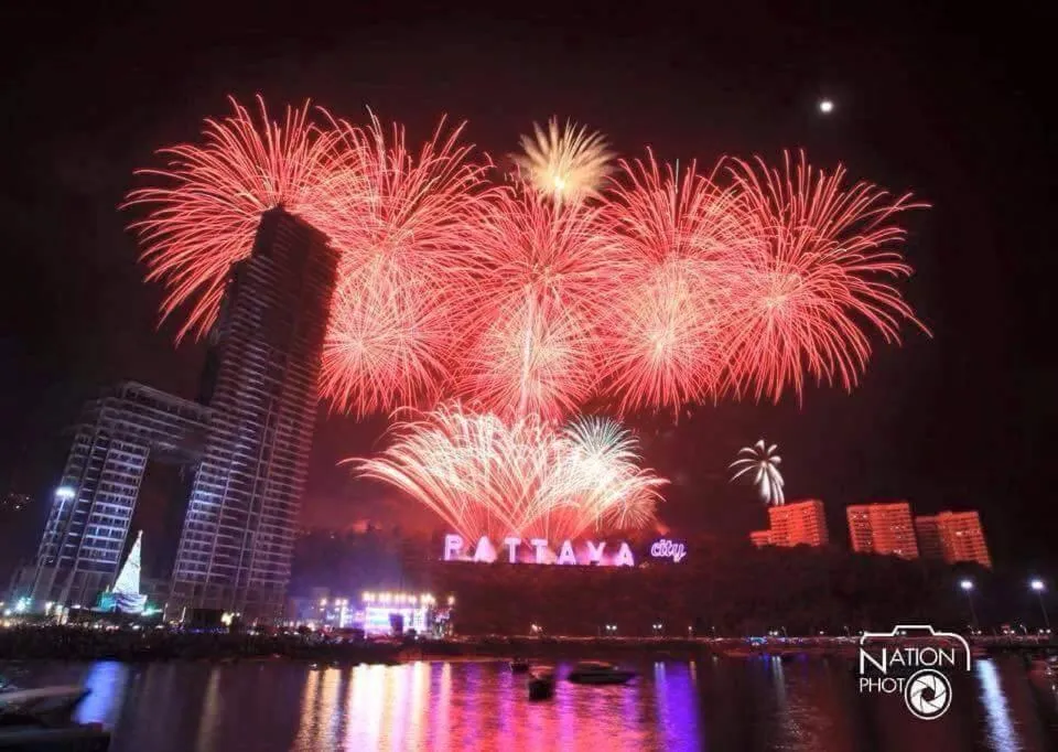 Night in B&B View Talay 1B by Franco Jontiem