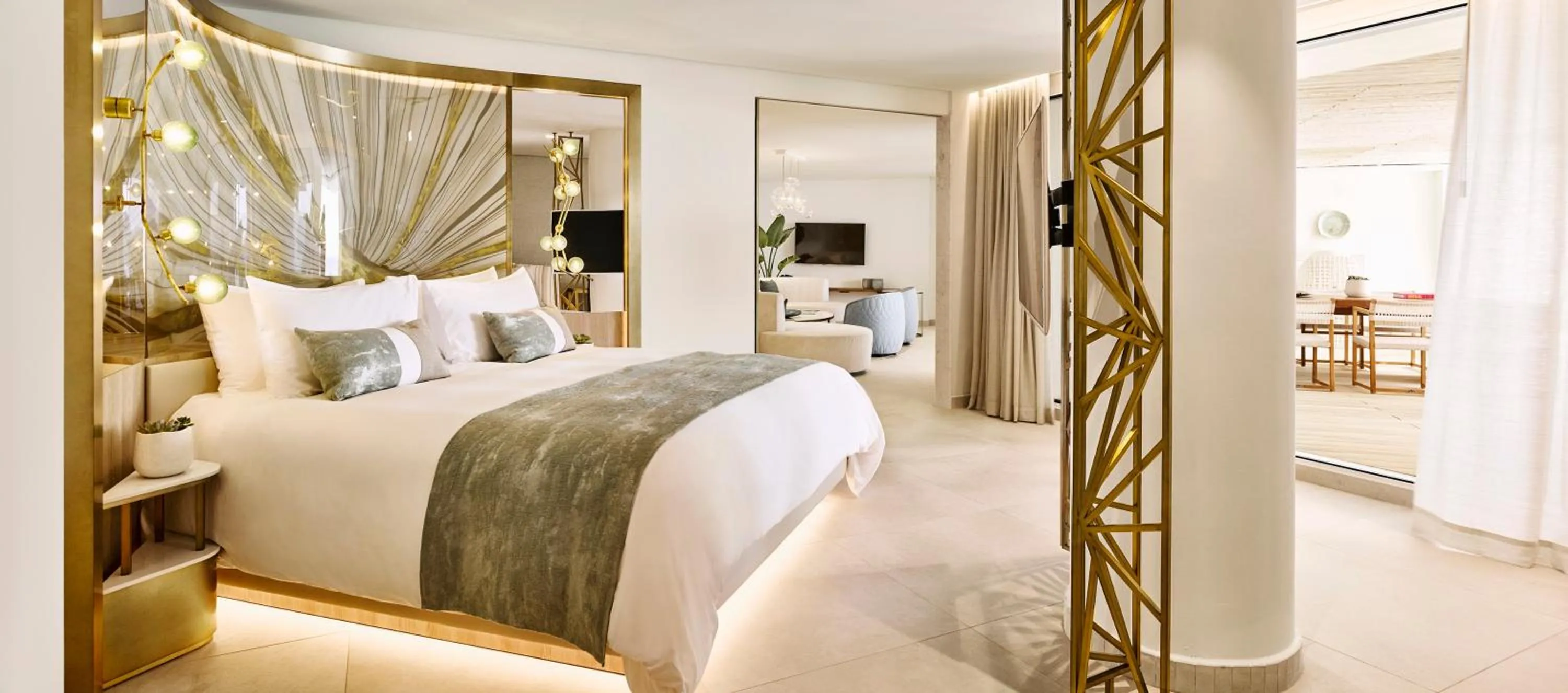 Bed in Nobu Hotel Ibiza Bay