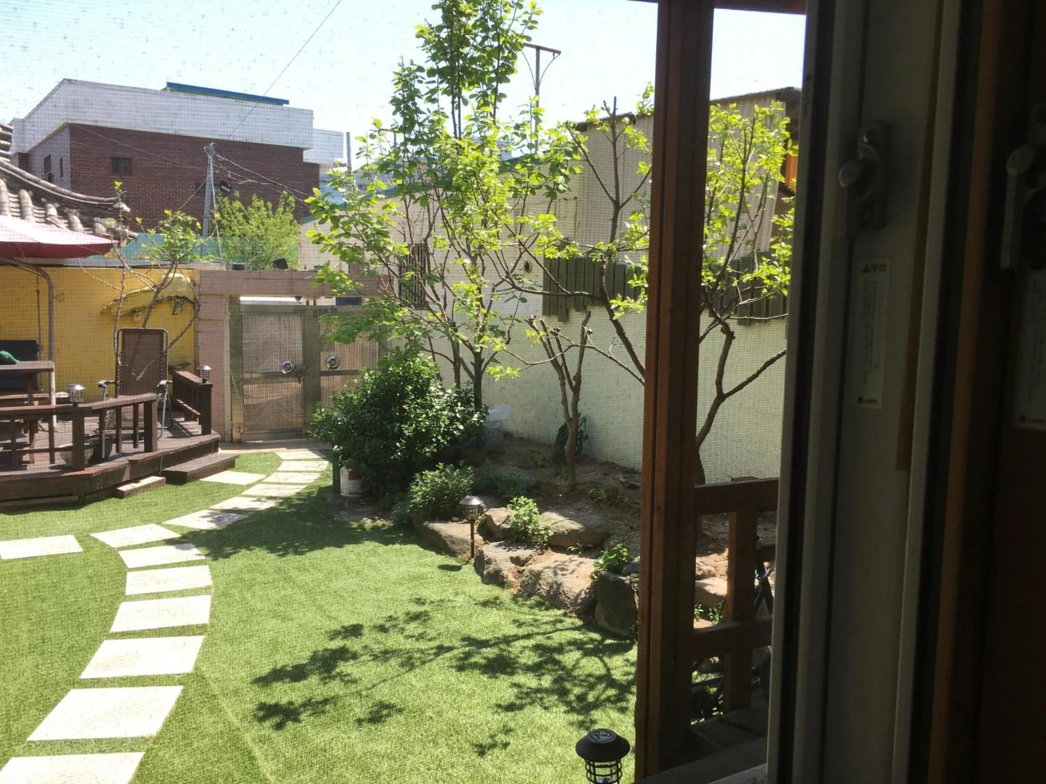 Garden in Gyeongju Momojane Guesthouse