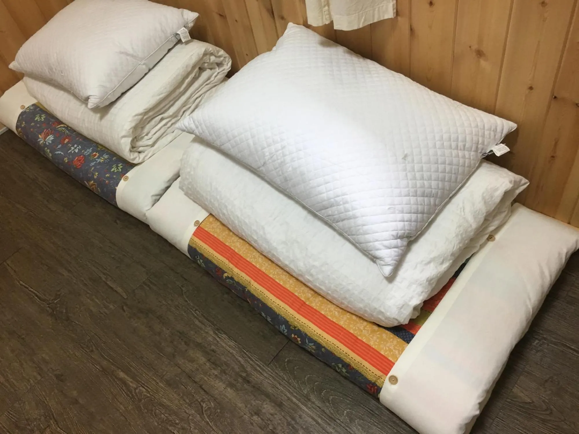 Bed in Gyeongju Momojane Guesthouse