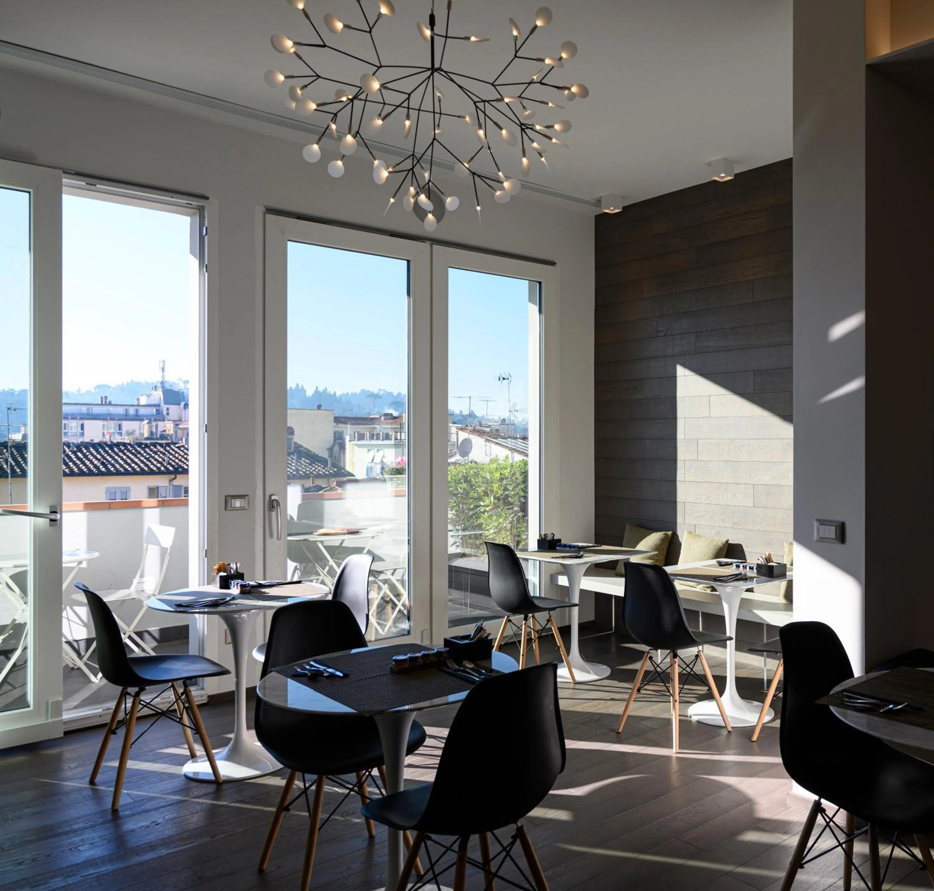 Restaurant/places to eat in B&B The Attico